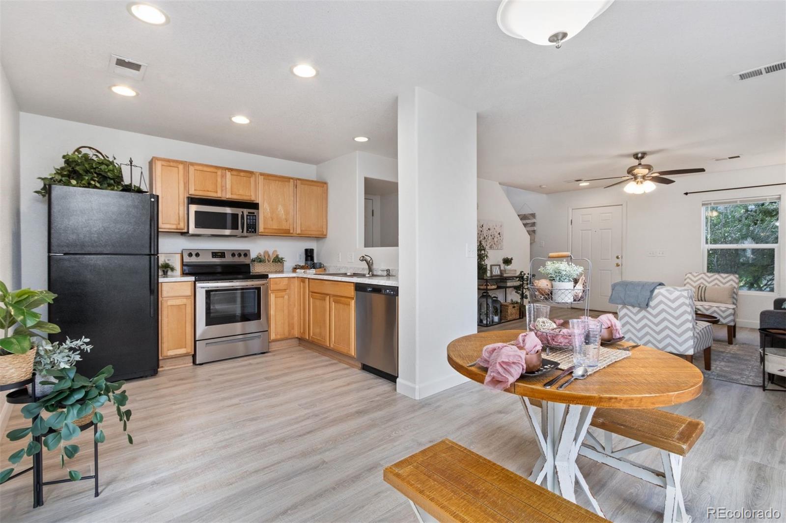 3308 Warren Farm Drive