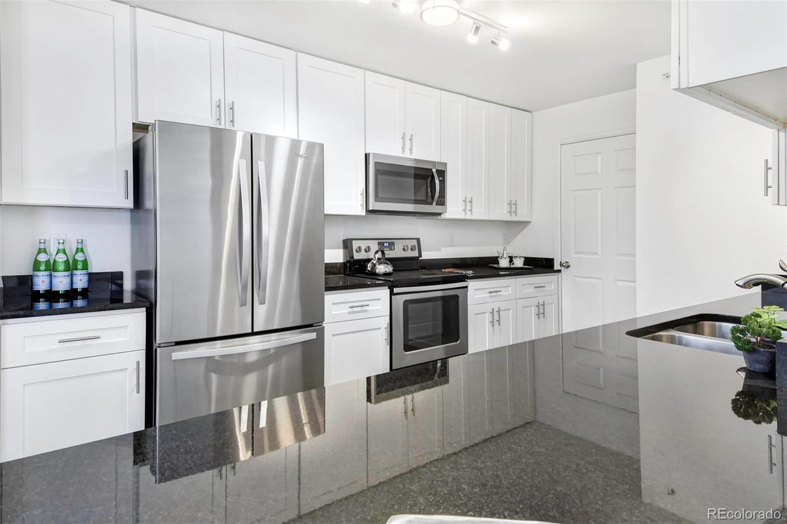 804 Summer Hawk Drive Unit: 6201