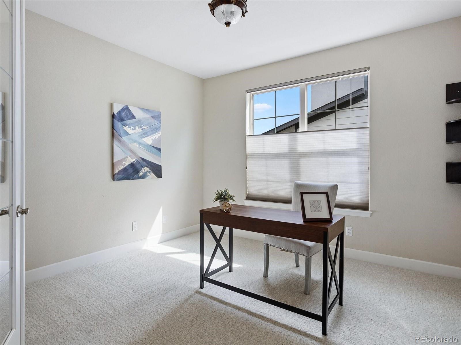 17652 W 83rd Place