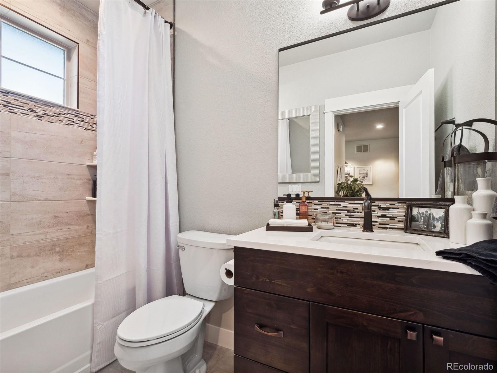 5290 Crabapple Court