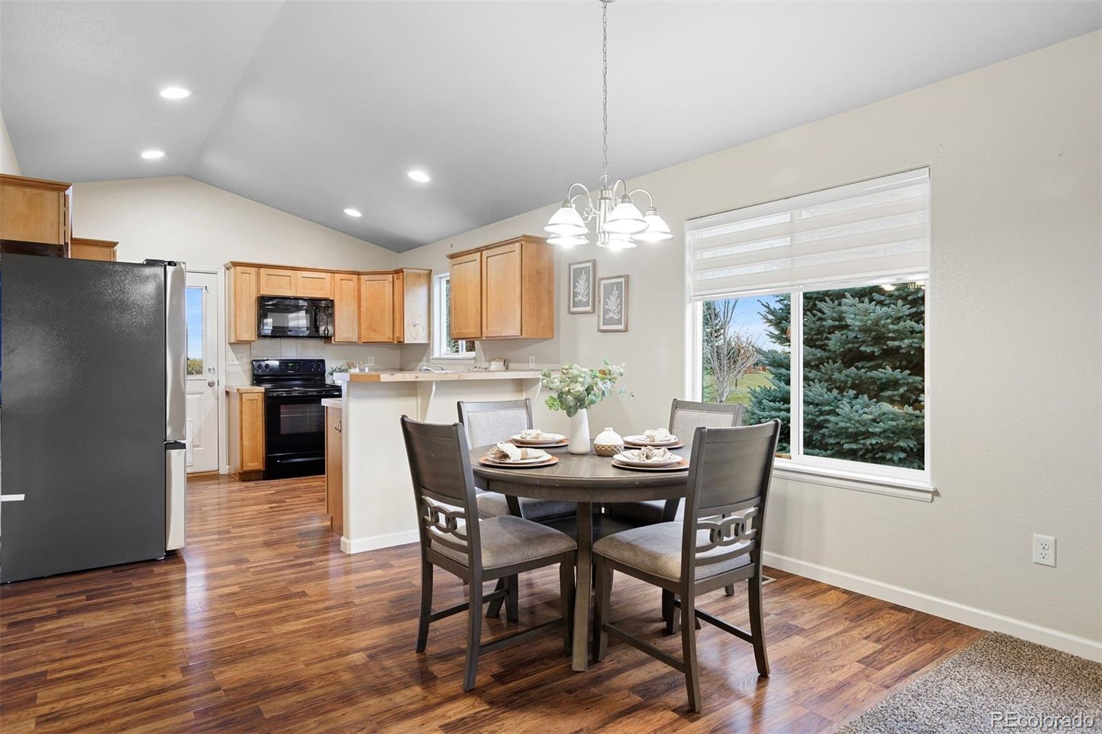 3512 Willow Drive