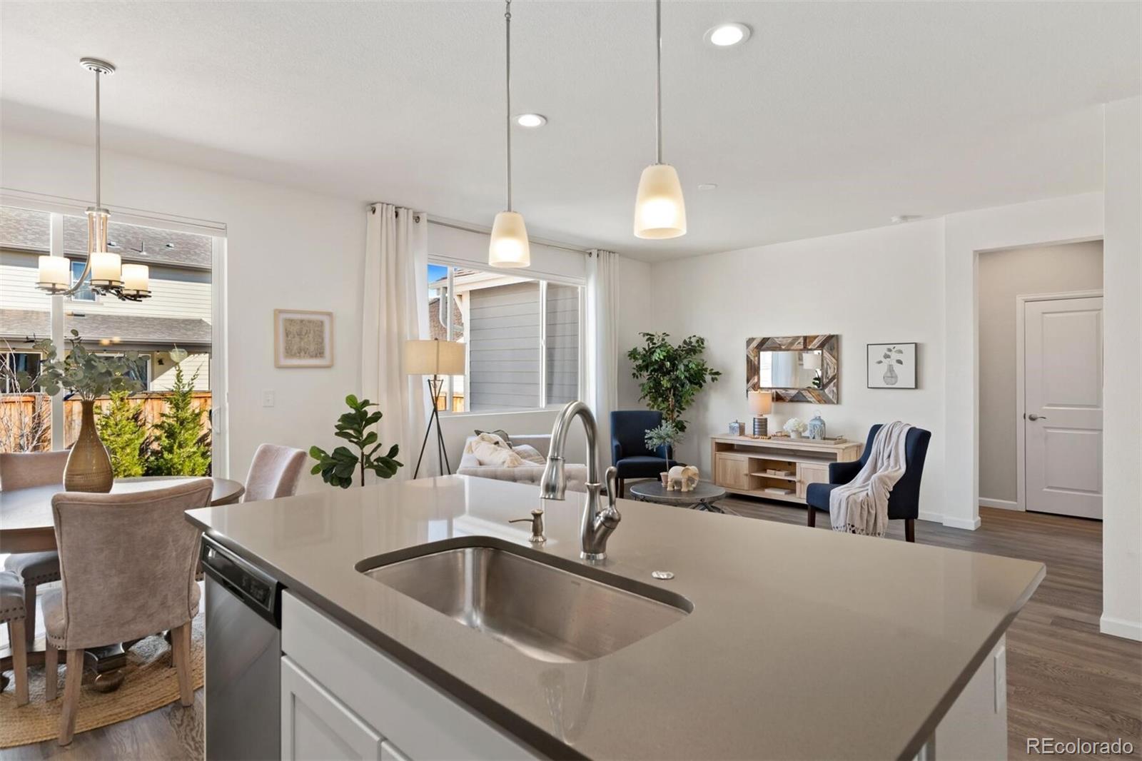 576 Grand Market Avenue
