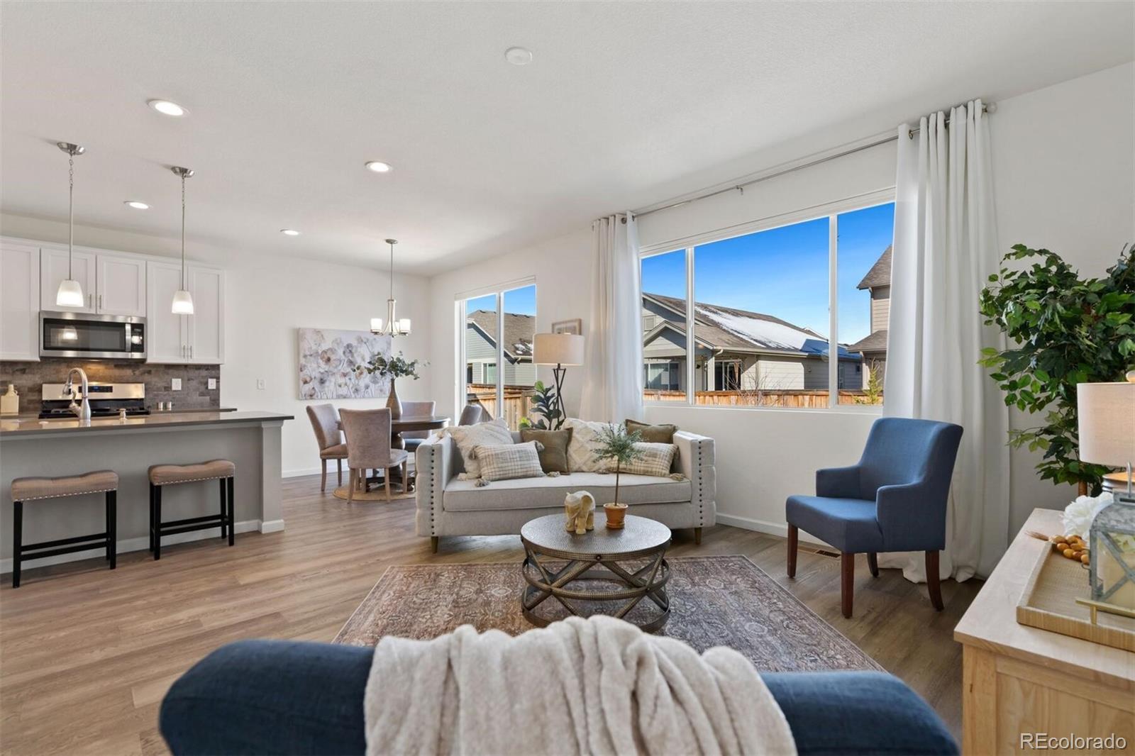 576 Grand Market Avenue