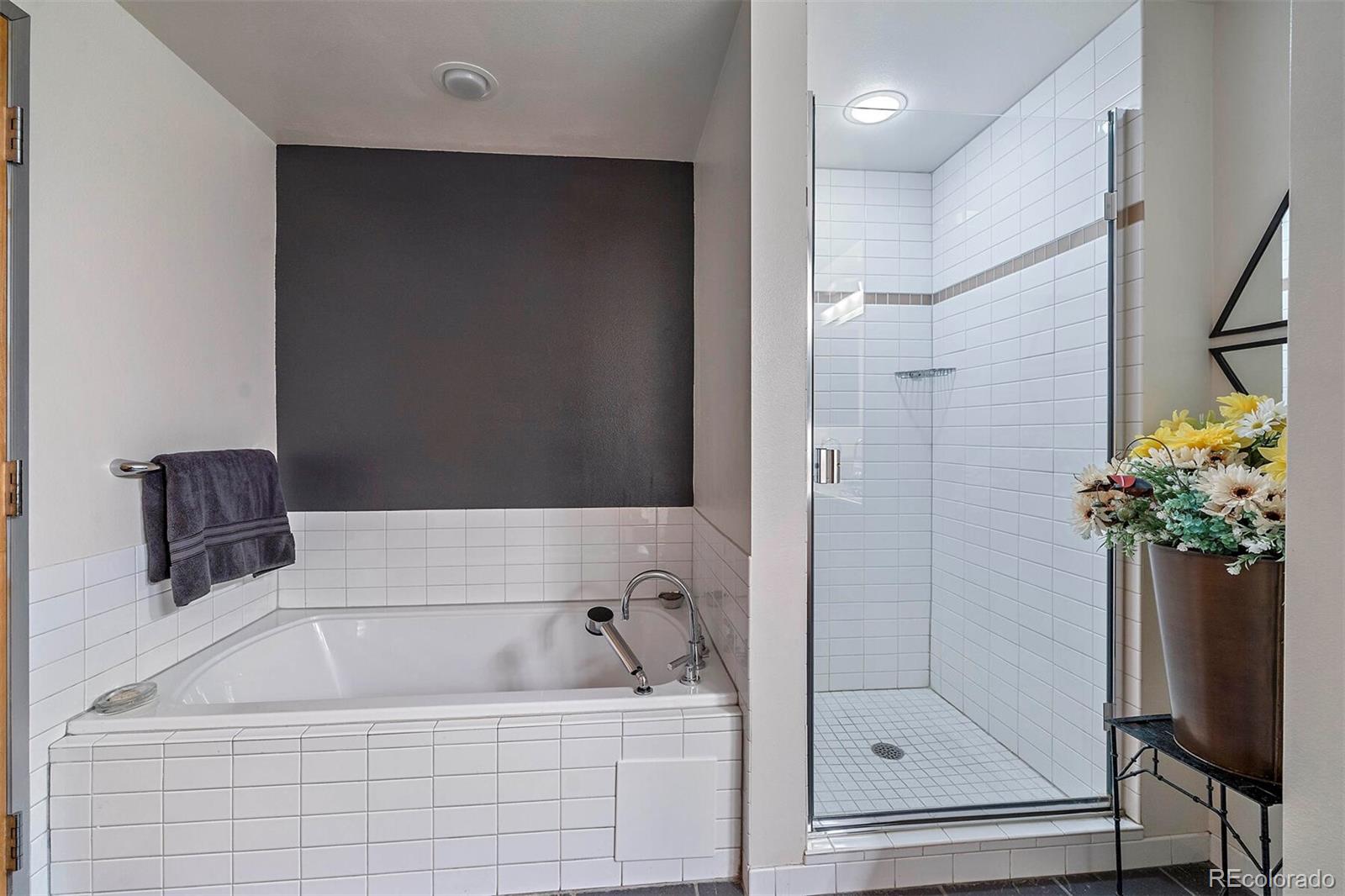 1401 Wewatta Street Unit: 1003