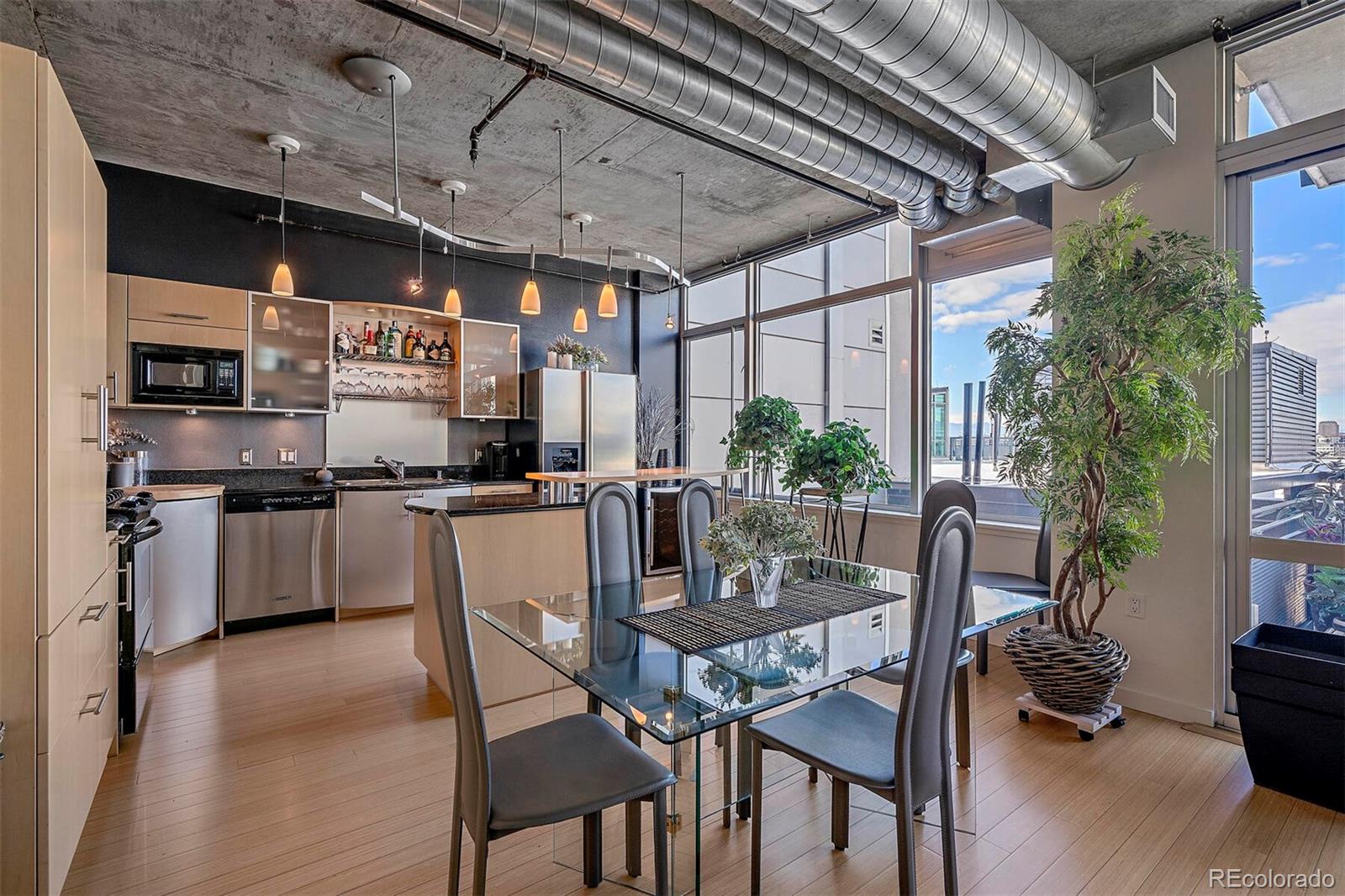 1401 Wewatta Street Unit: 1003
