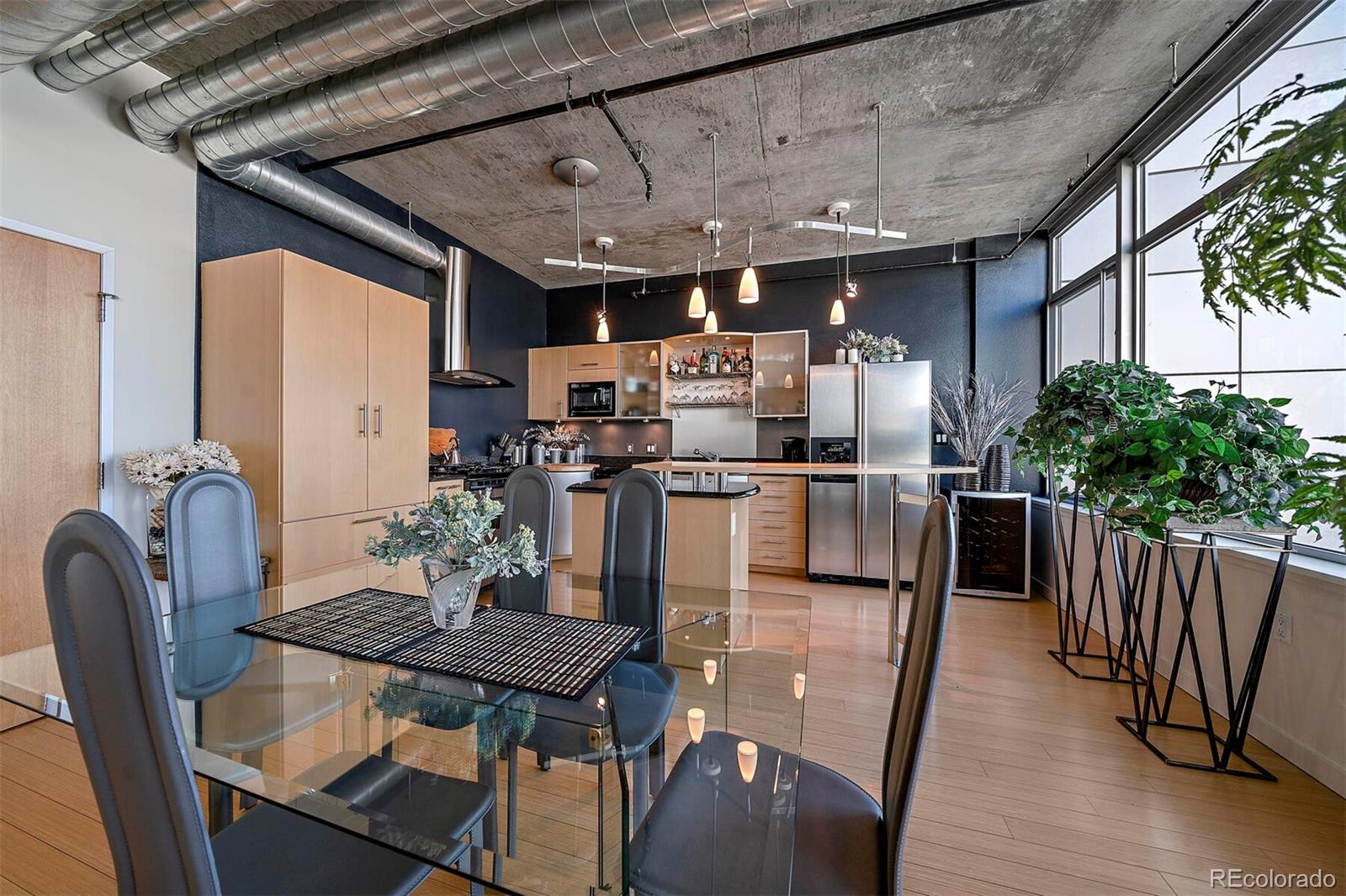 1401 Wewatta Street Unit: 1003