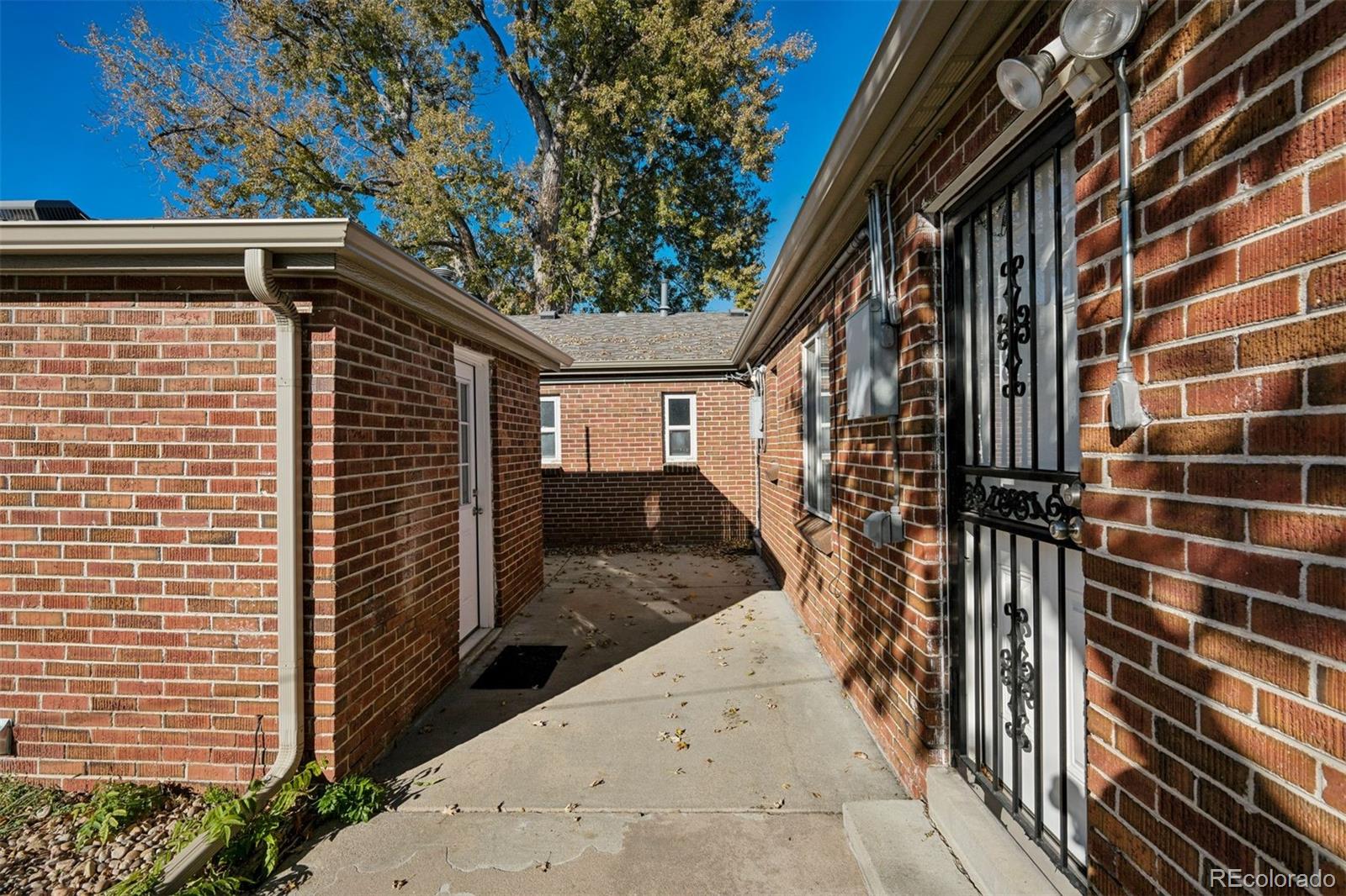 4483 Lowell Boulevard