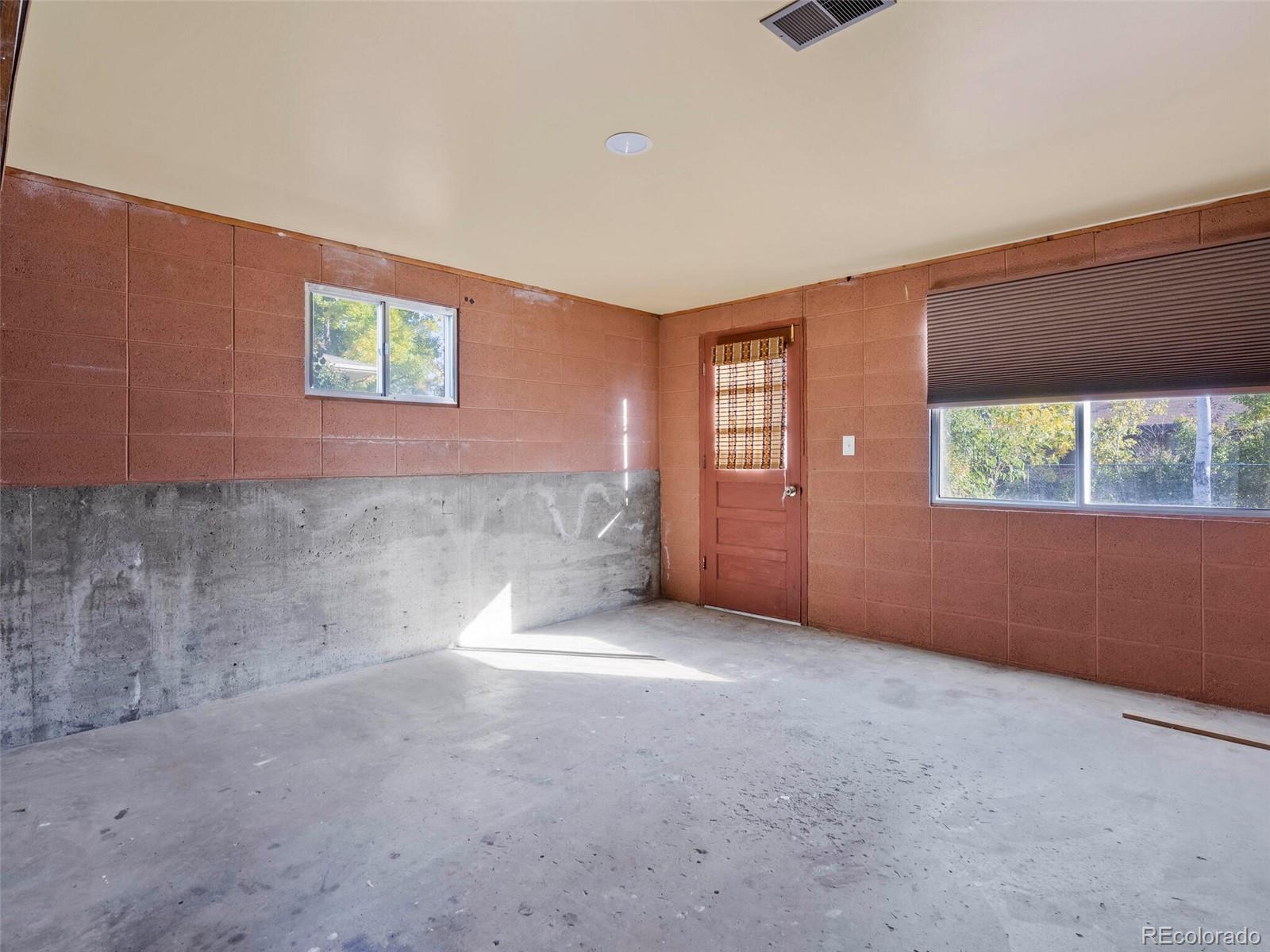 2816 W 13th Street
