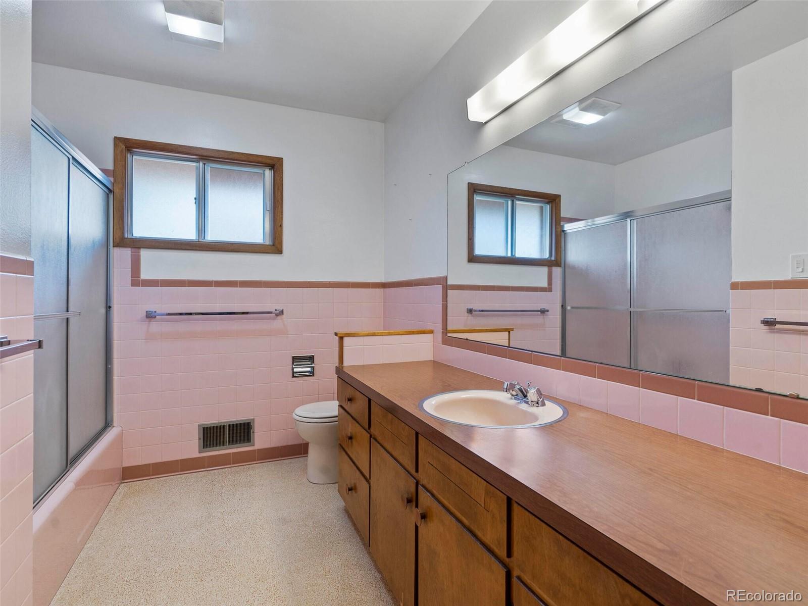 2816 W 13th Street