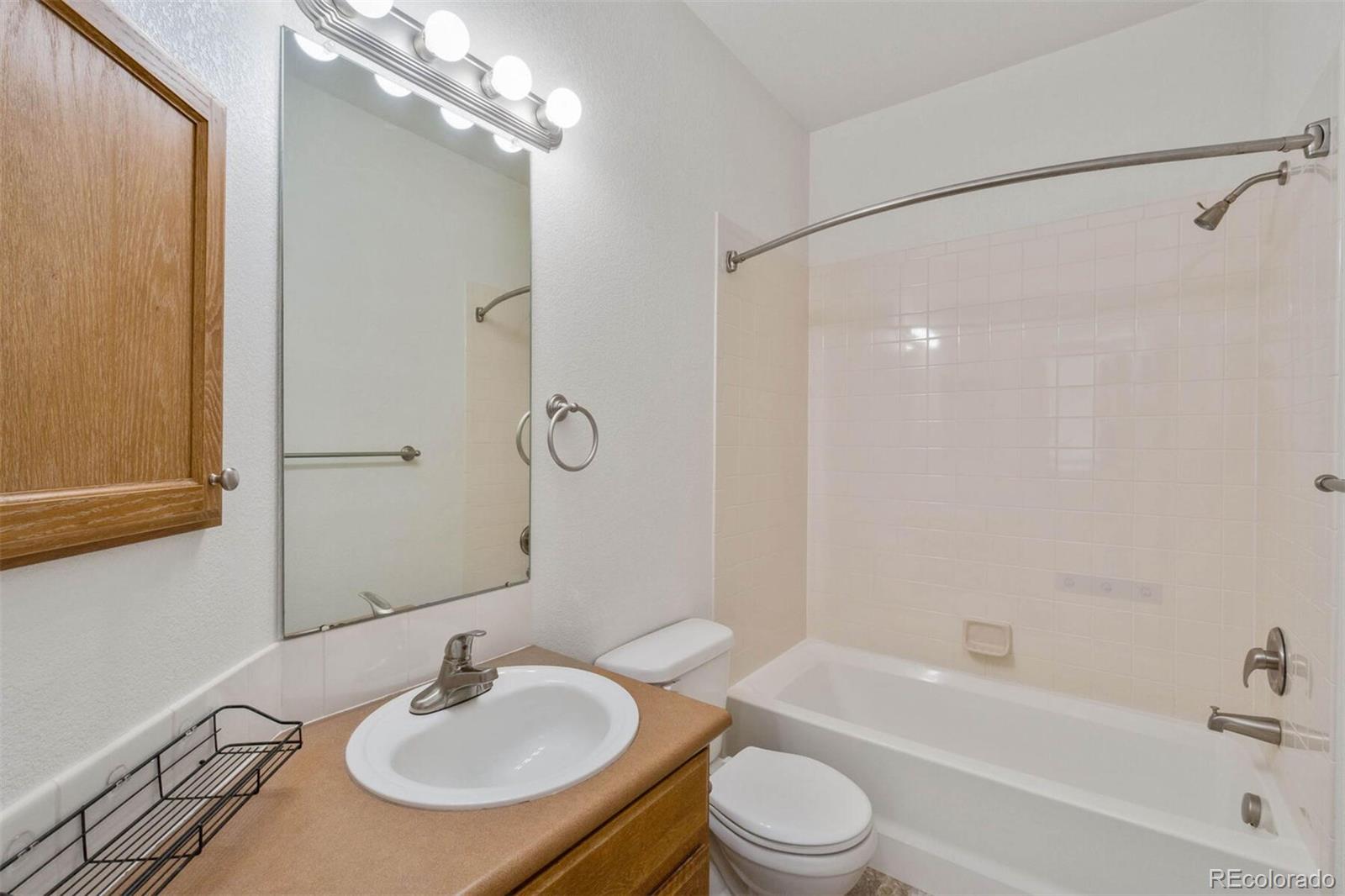 2921 Kansas Drive Unit: D