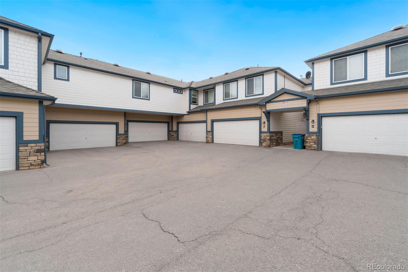 2921 Kansas Drive Unit: D