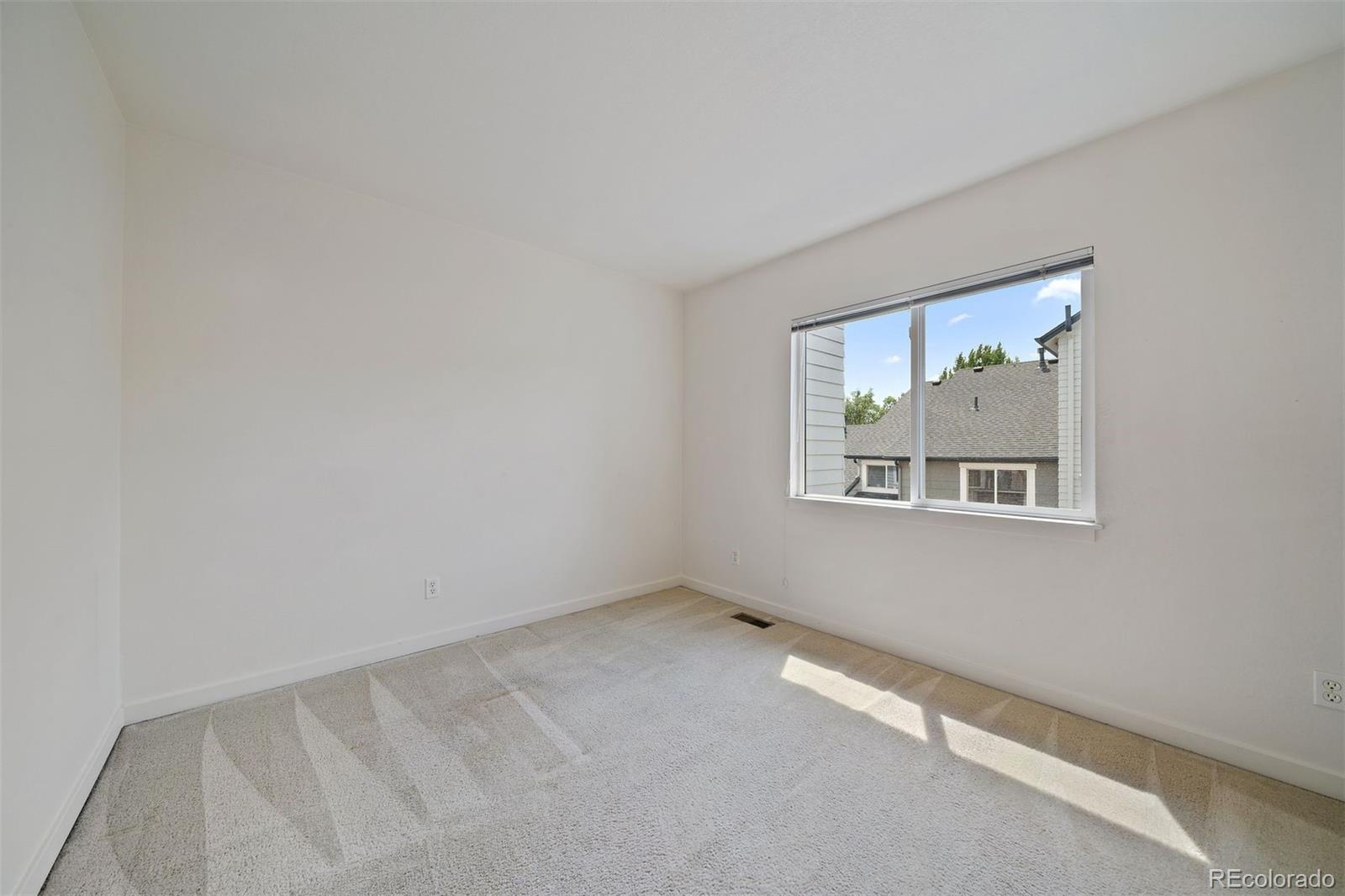 3626 Oakwood Drive