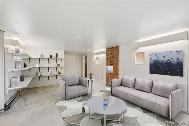 4586 N 95th Street