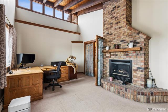 4586 N 95th Street