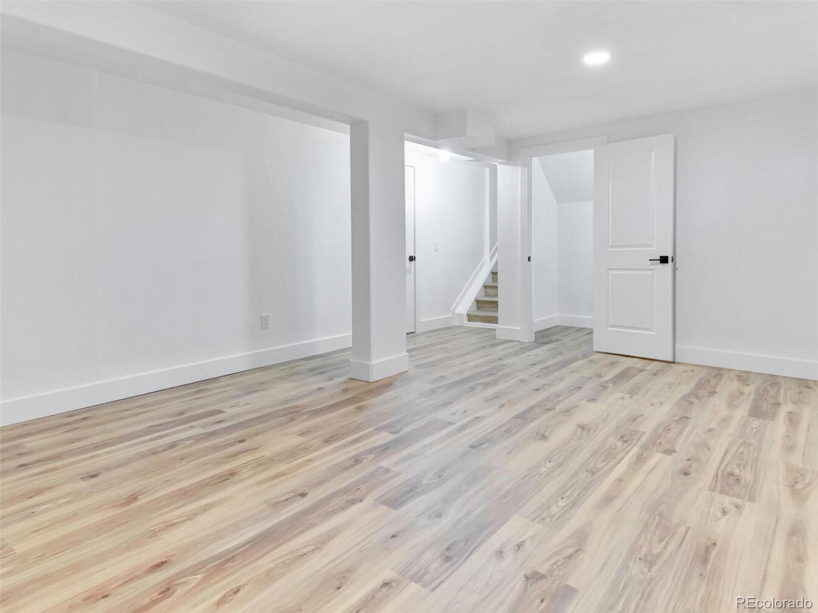 1484 Mayfield Circle