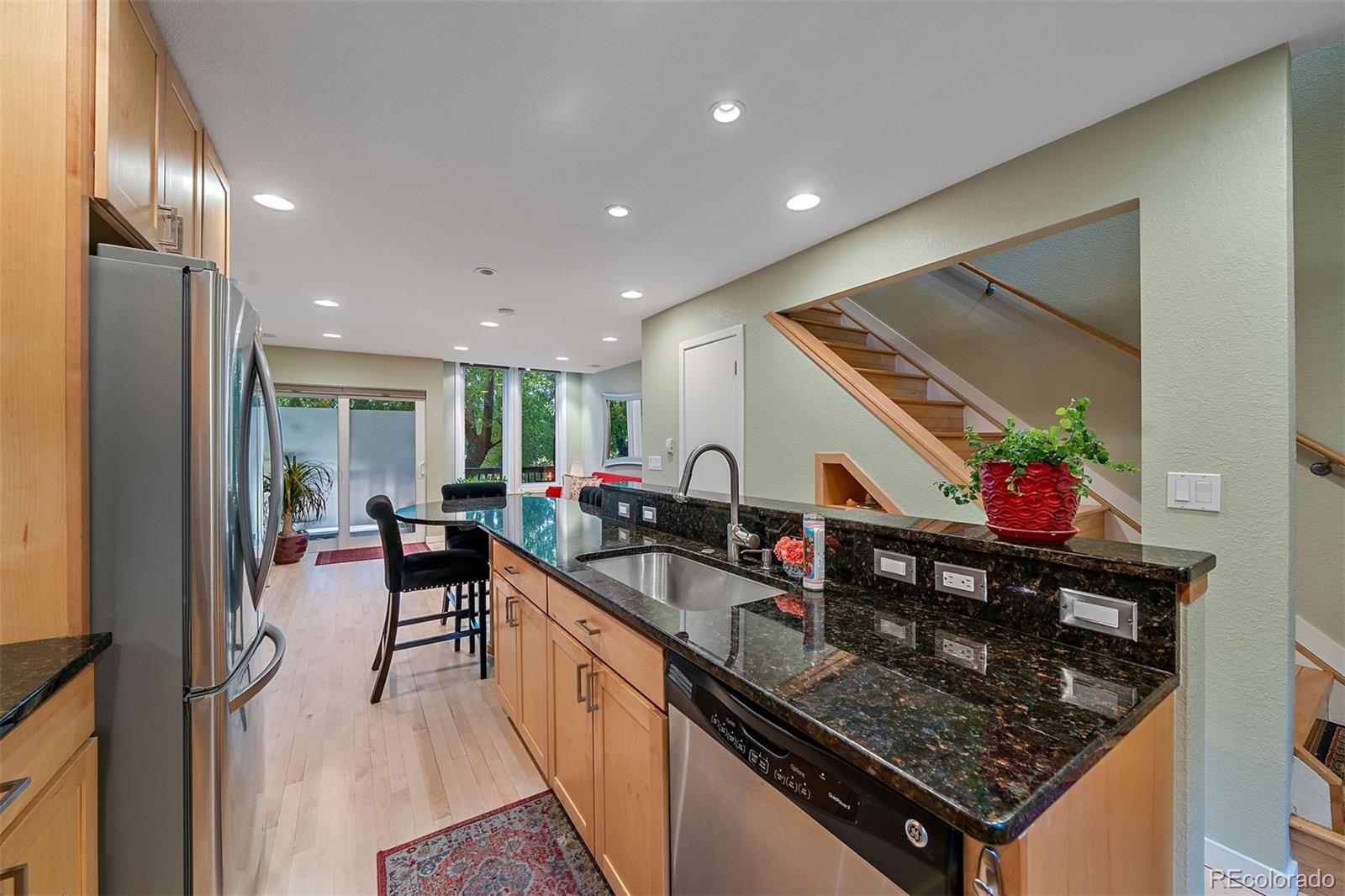 350 Arapahoe Avenue Unit: 17