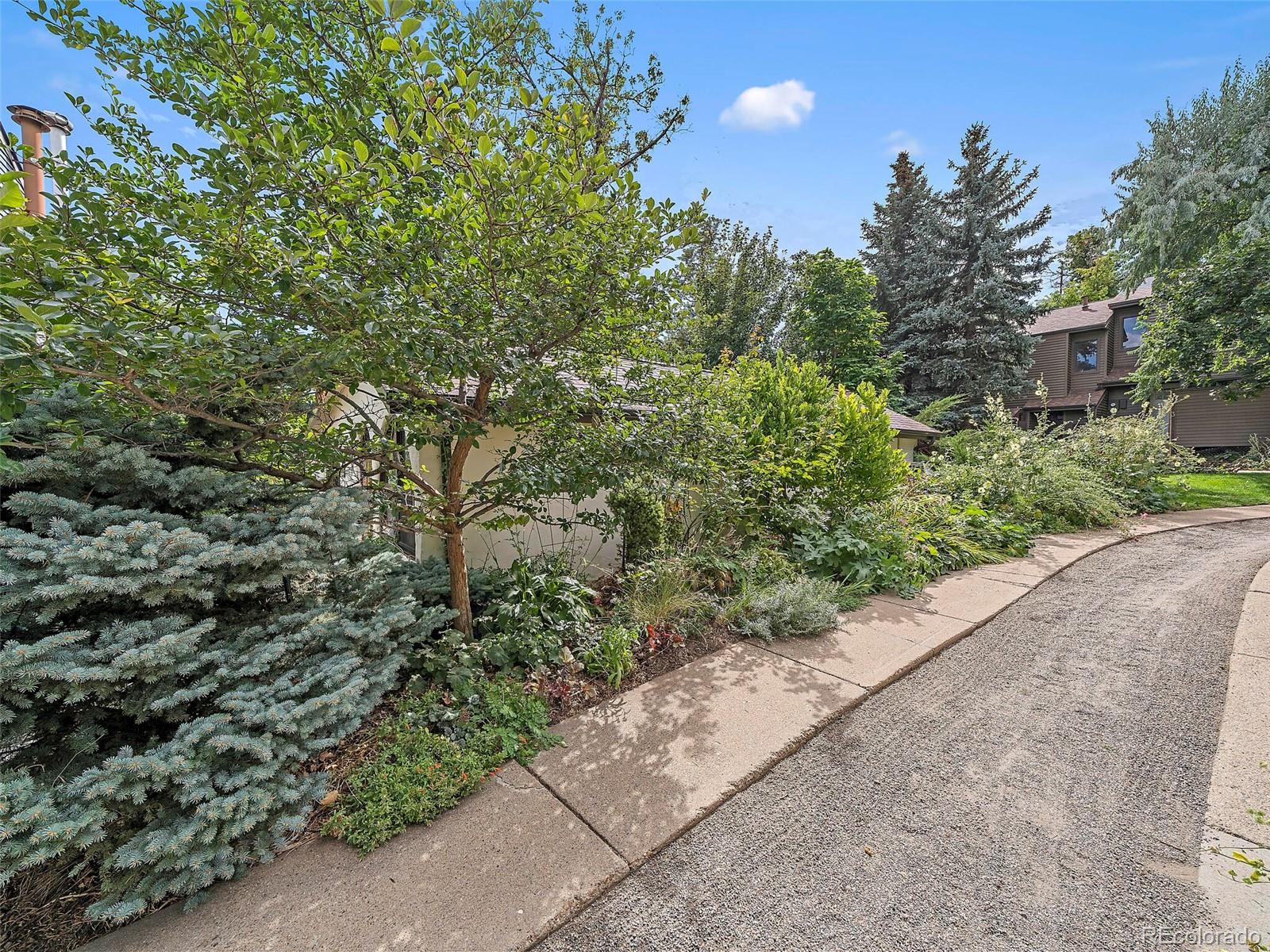 350 Arapahoe Avenue Unit: 26