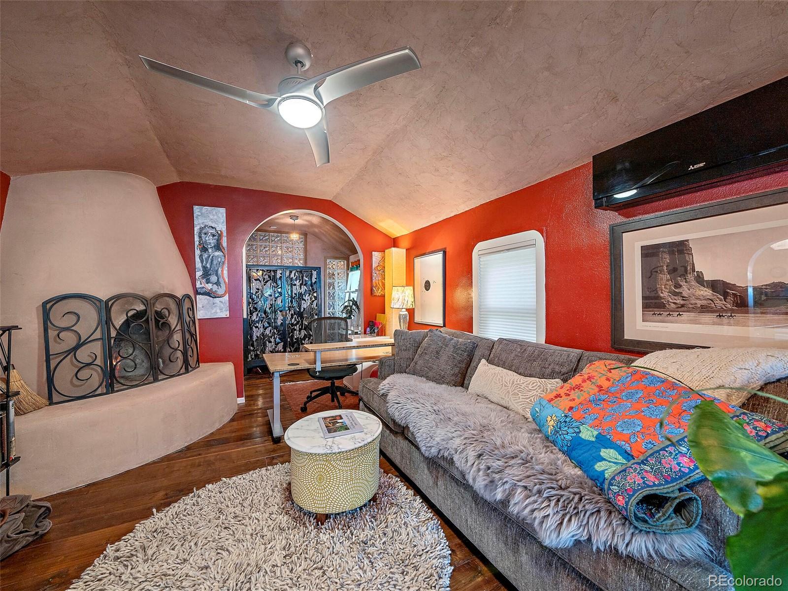 350 Arapahoe Avenue Unit: 26