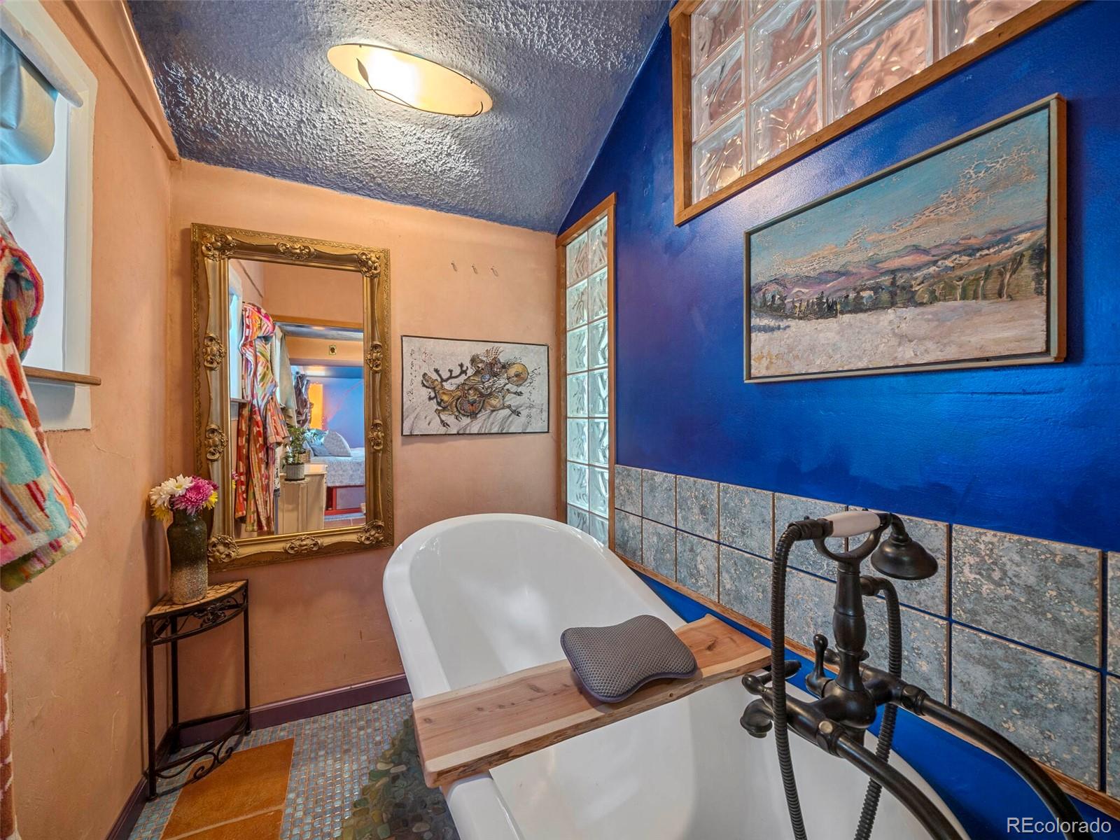 350 Arapahoe Avenue Unit: 26