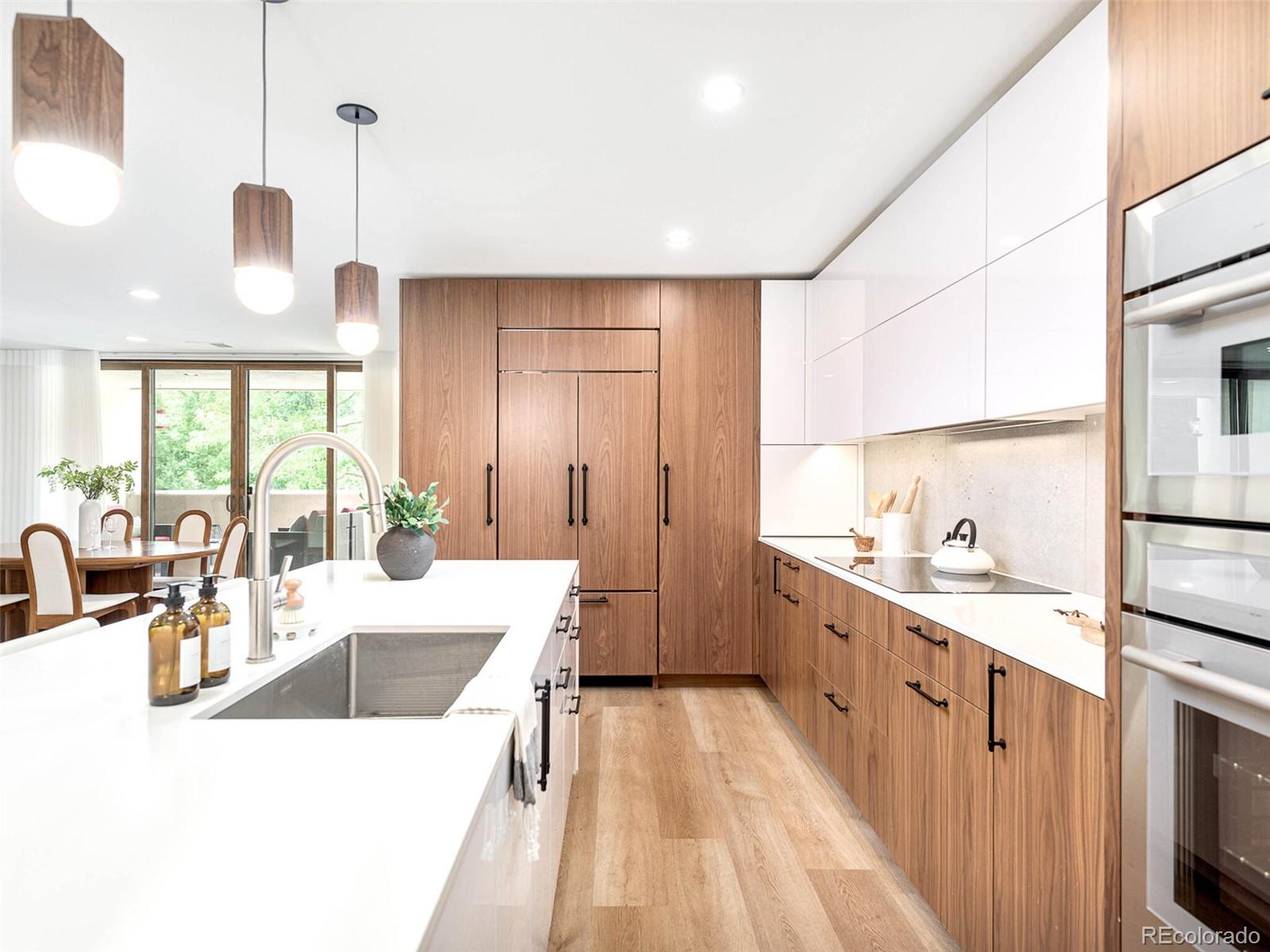 1140 Portland Place Unit: 206