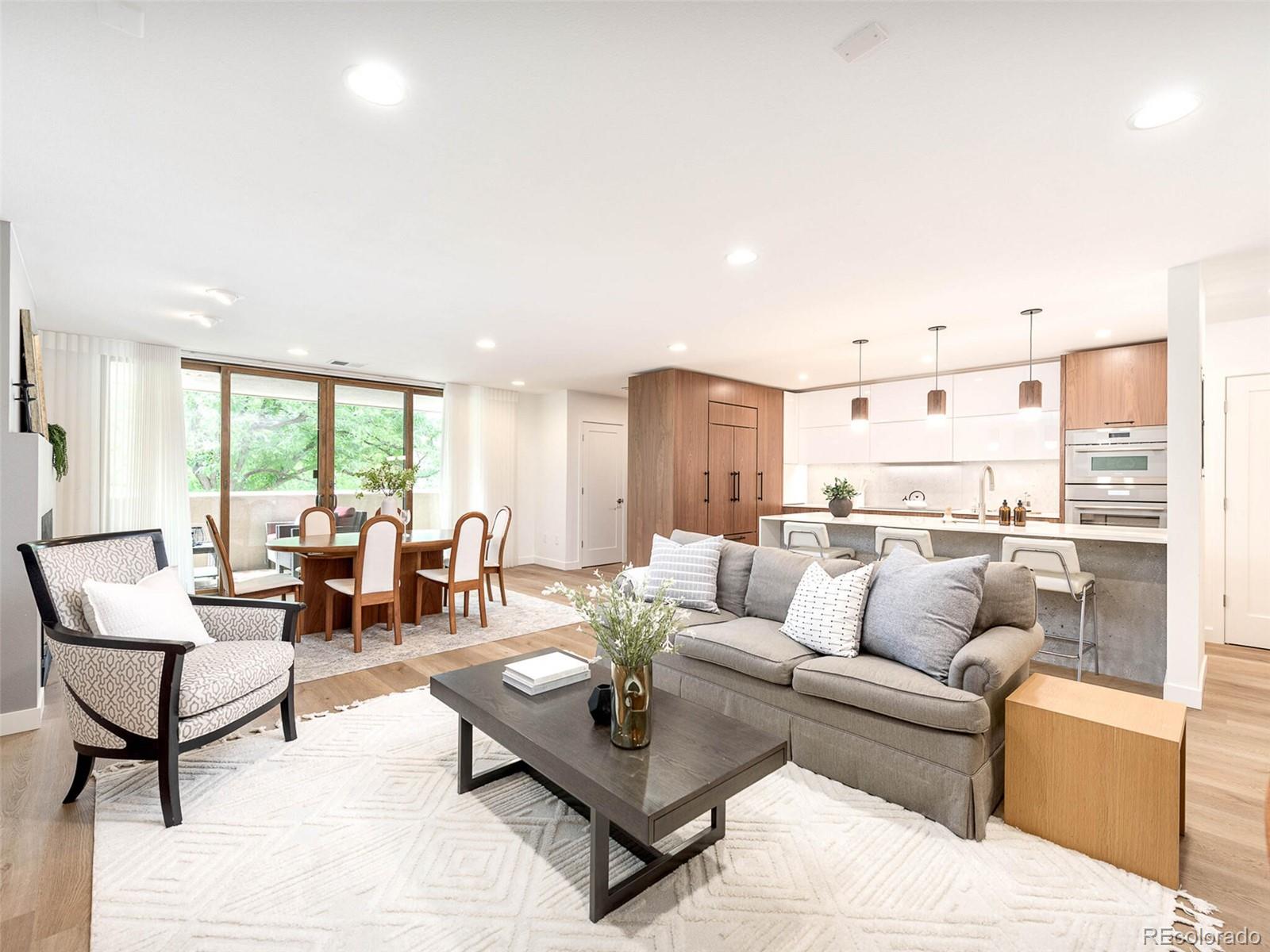 1140 Portland Place Unit: 206