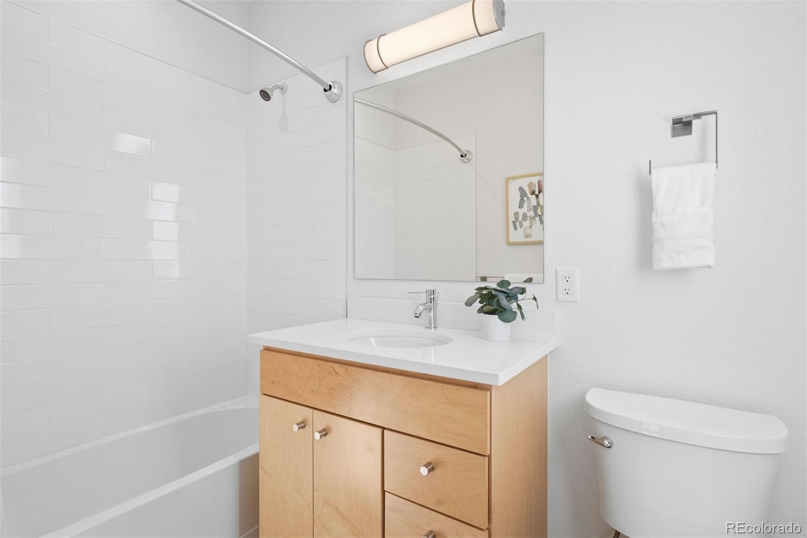 402 W Baseline Road Unit: E