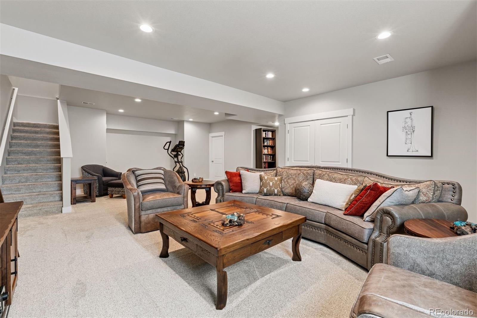 1744 W 50th Street