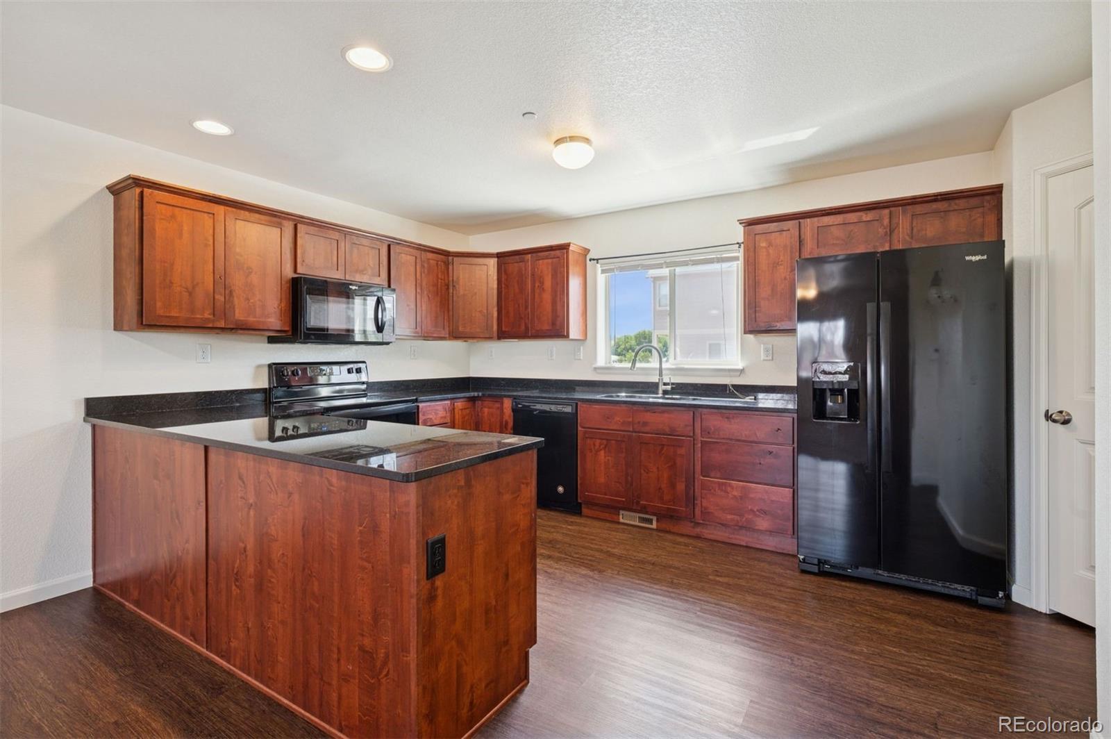 3660 W 25th Street Unit: 2003