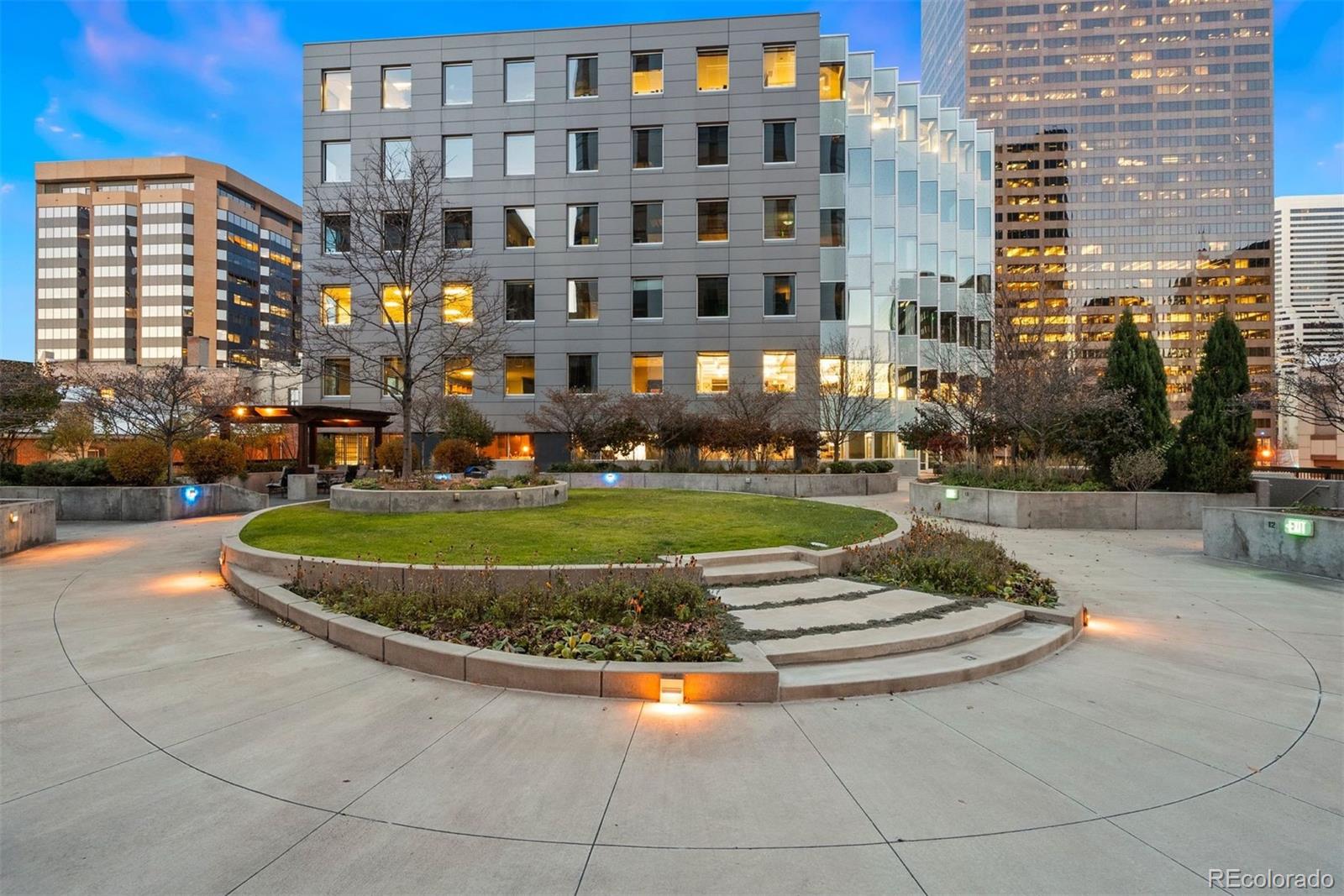 1625 Larimer Street Unit: 1205