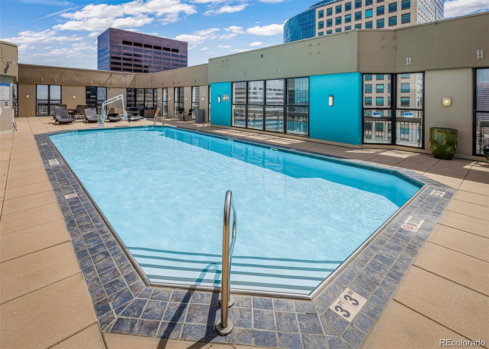 1625 Larimer Street Unit: 1205