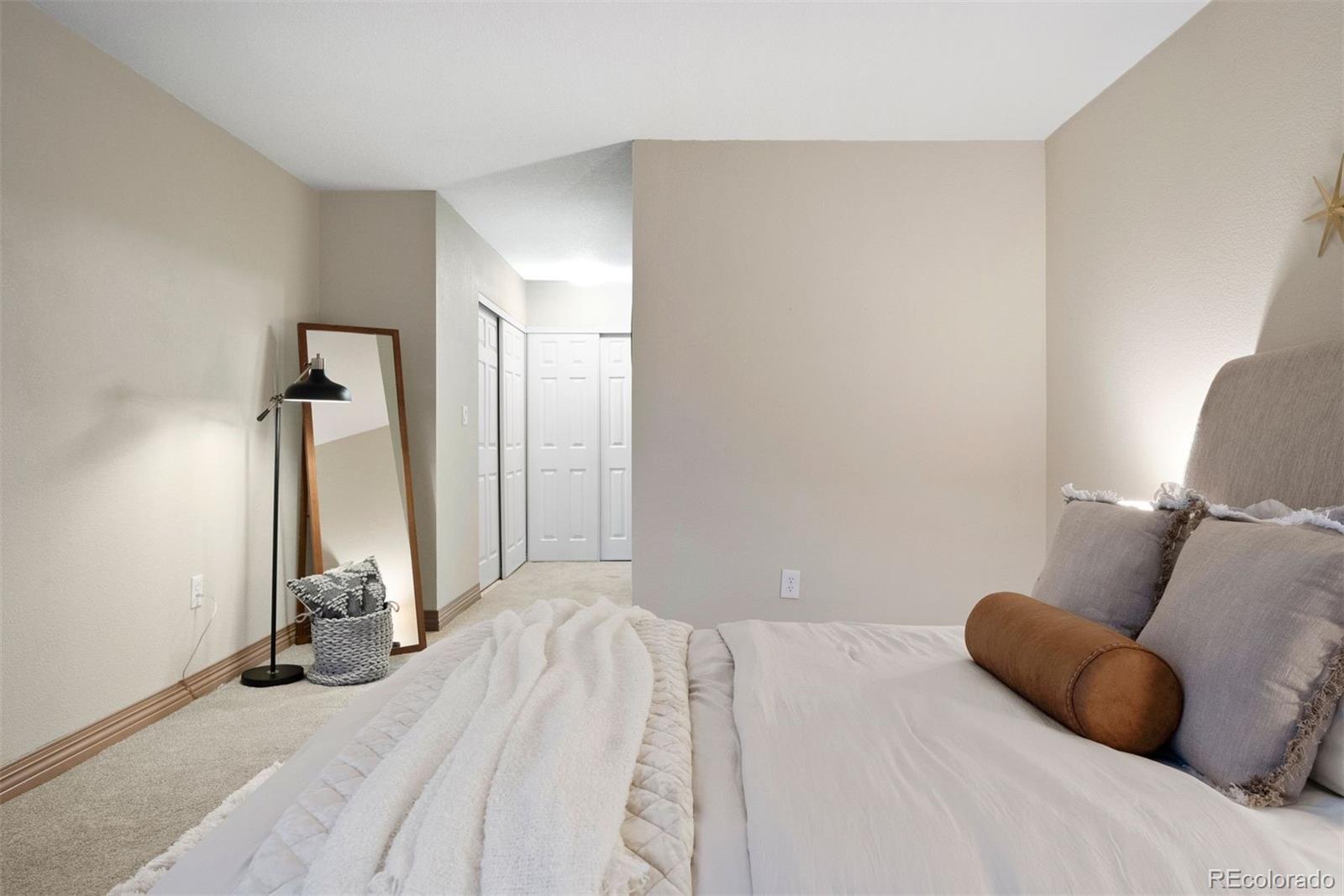 1625 Larimer Street Unit: 1205