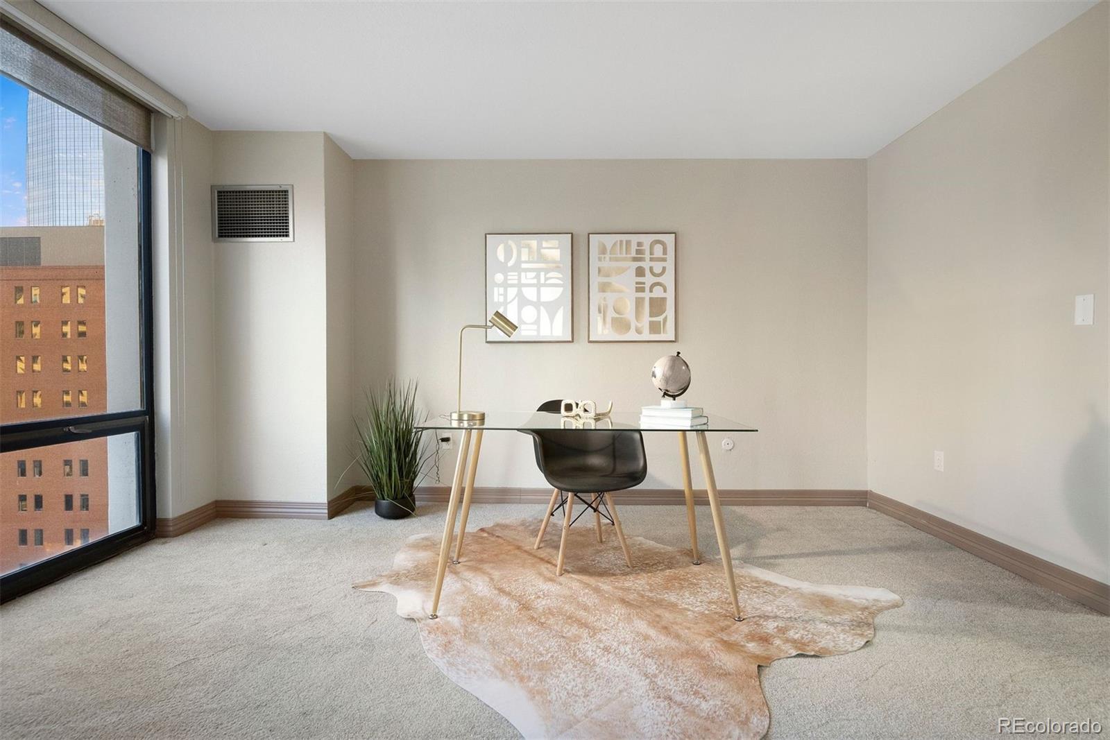 1625 Larimer Street Unit: 1205