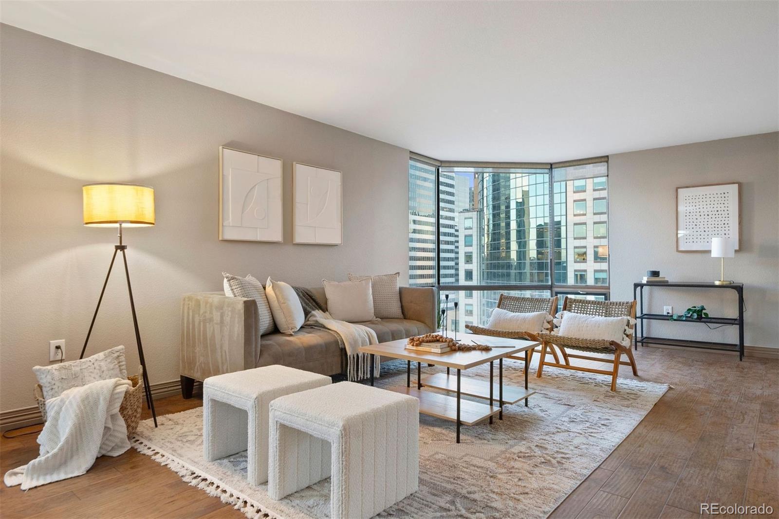 1625 Larimer Street Unit: 1205