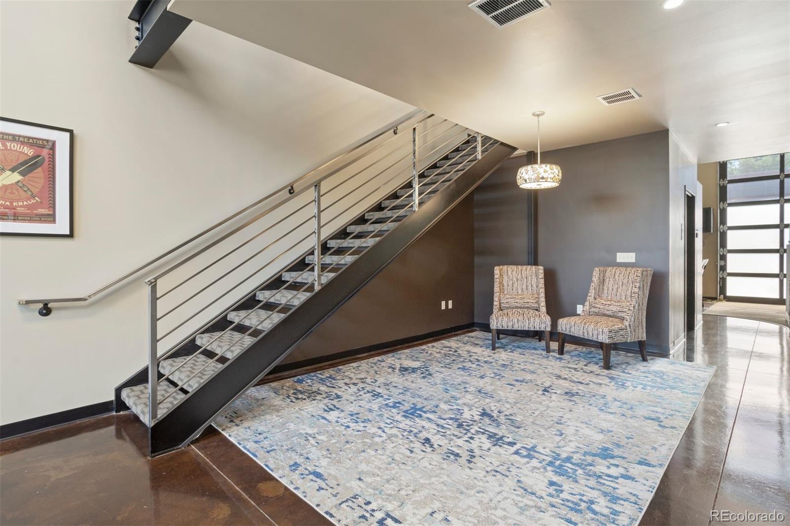 1501 W 124th Avenue Unit: 700