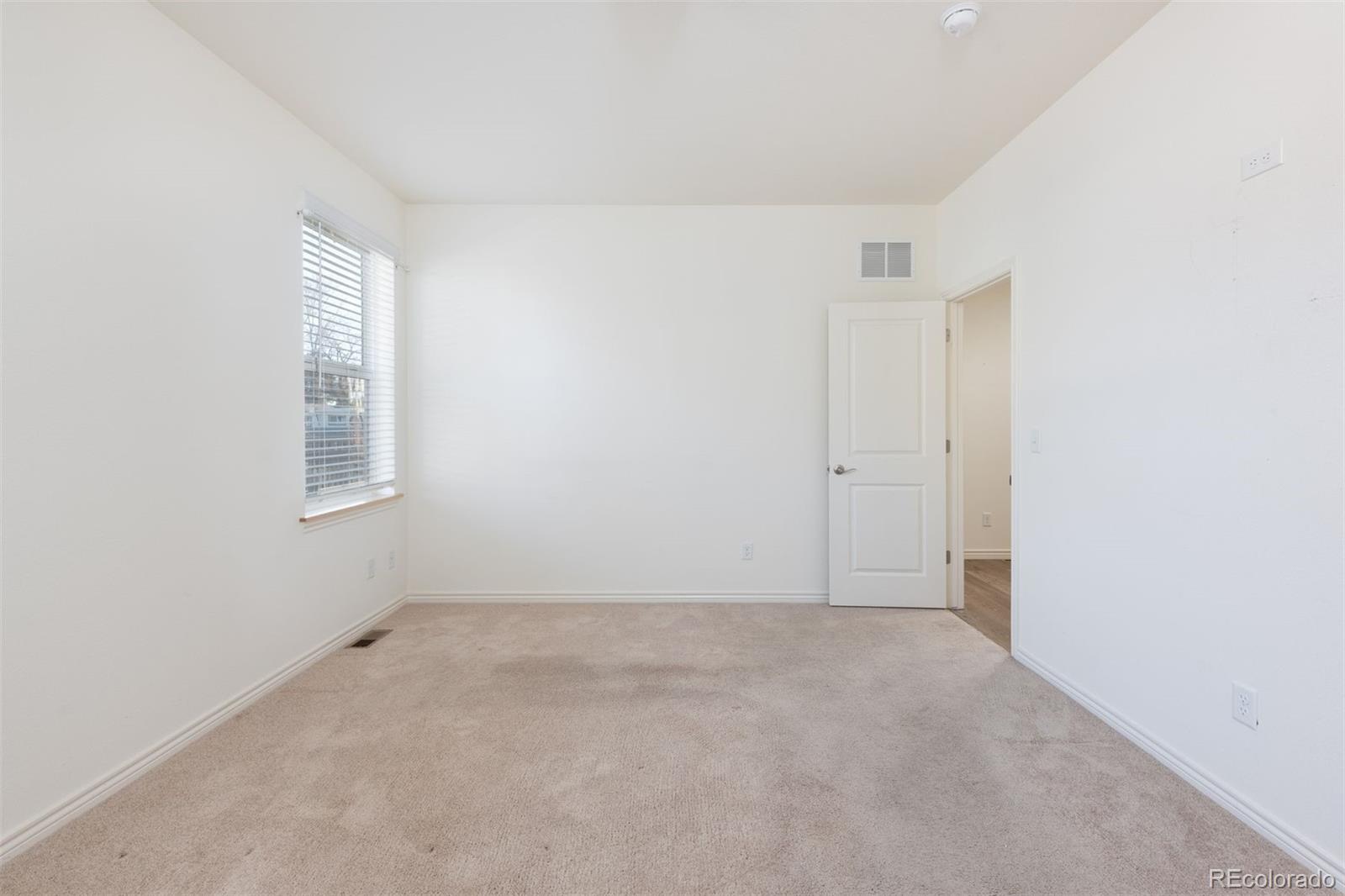 1330 Country Court