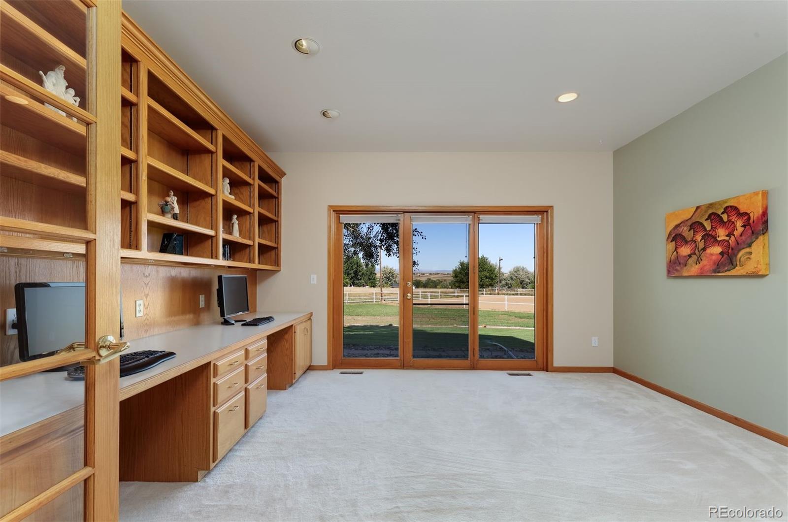9741 Isabelle Road