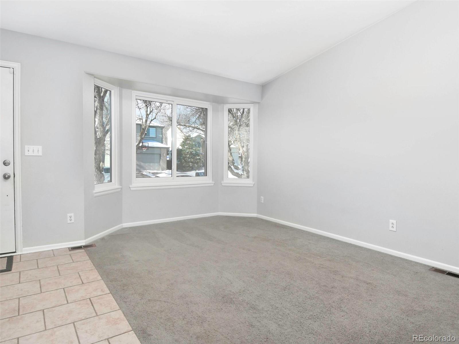 5603 W 118th Place