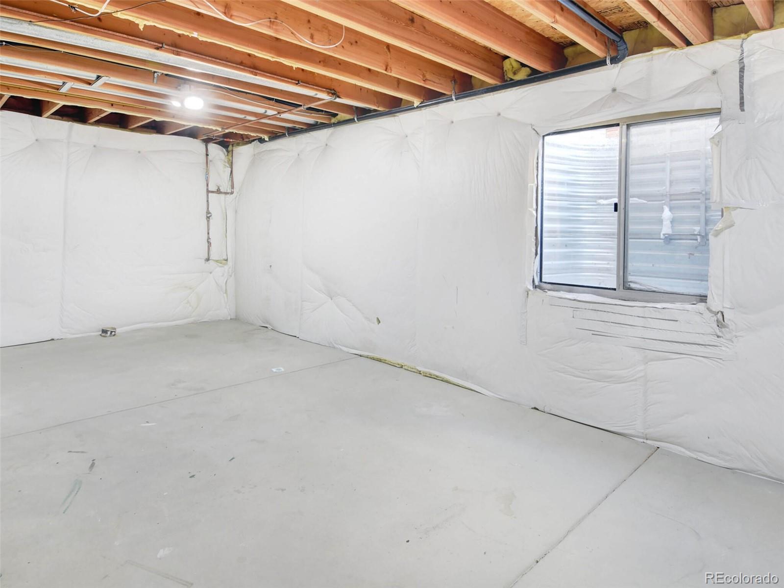 5603 W 118th Place