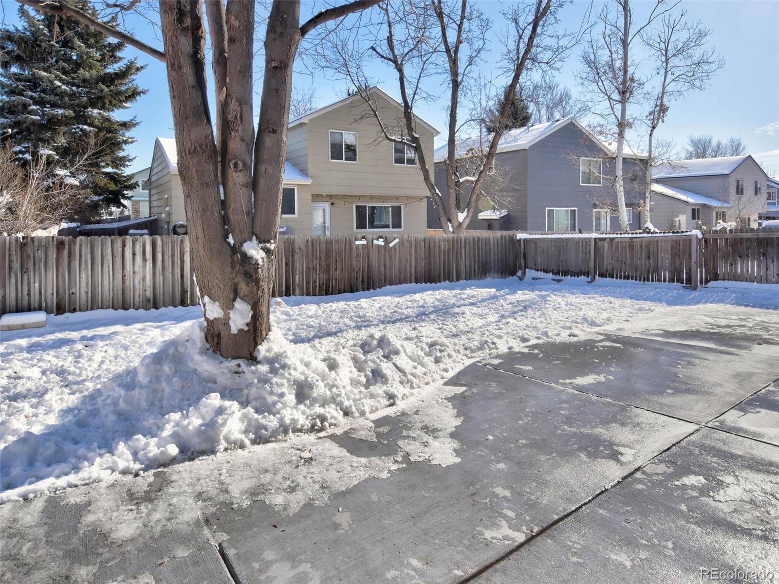 5603 W 118th Place