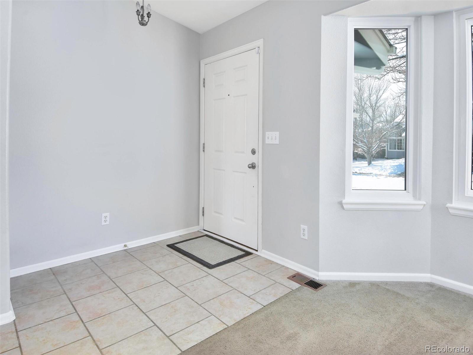 5603 W 118th Place
