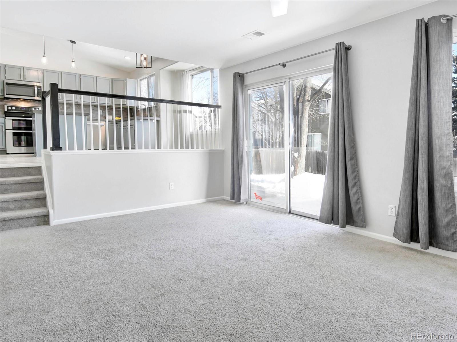 5603 W 118th Place