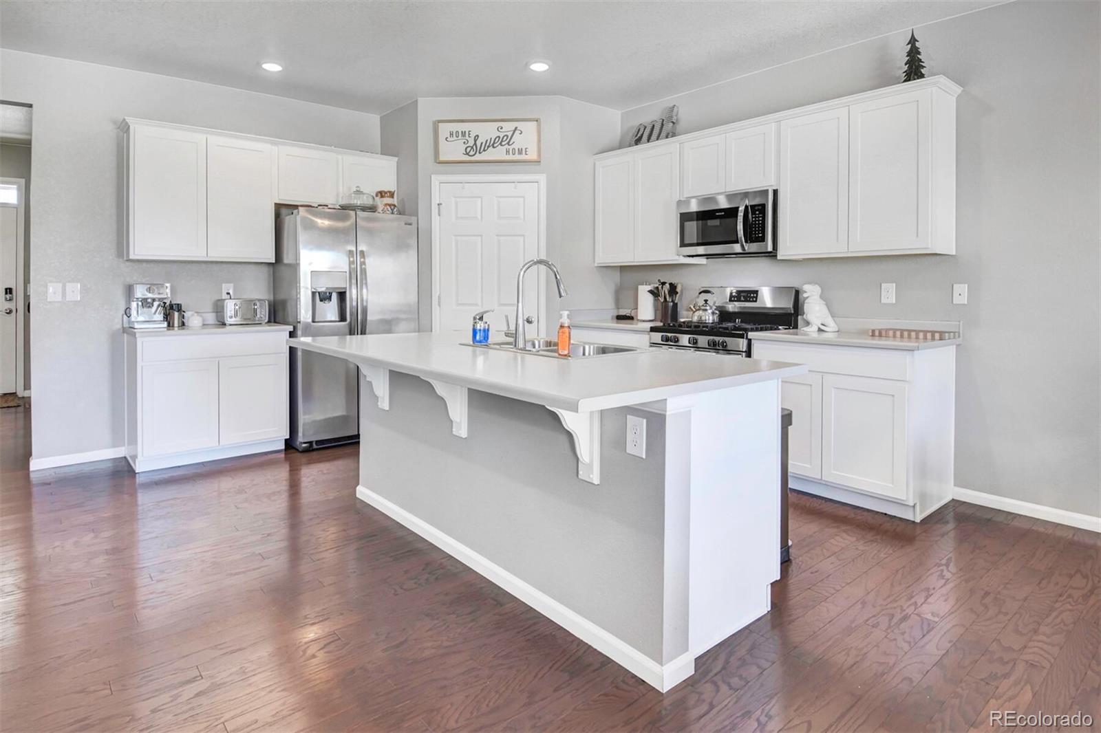 6813 Morrison Drive