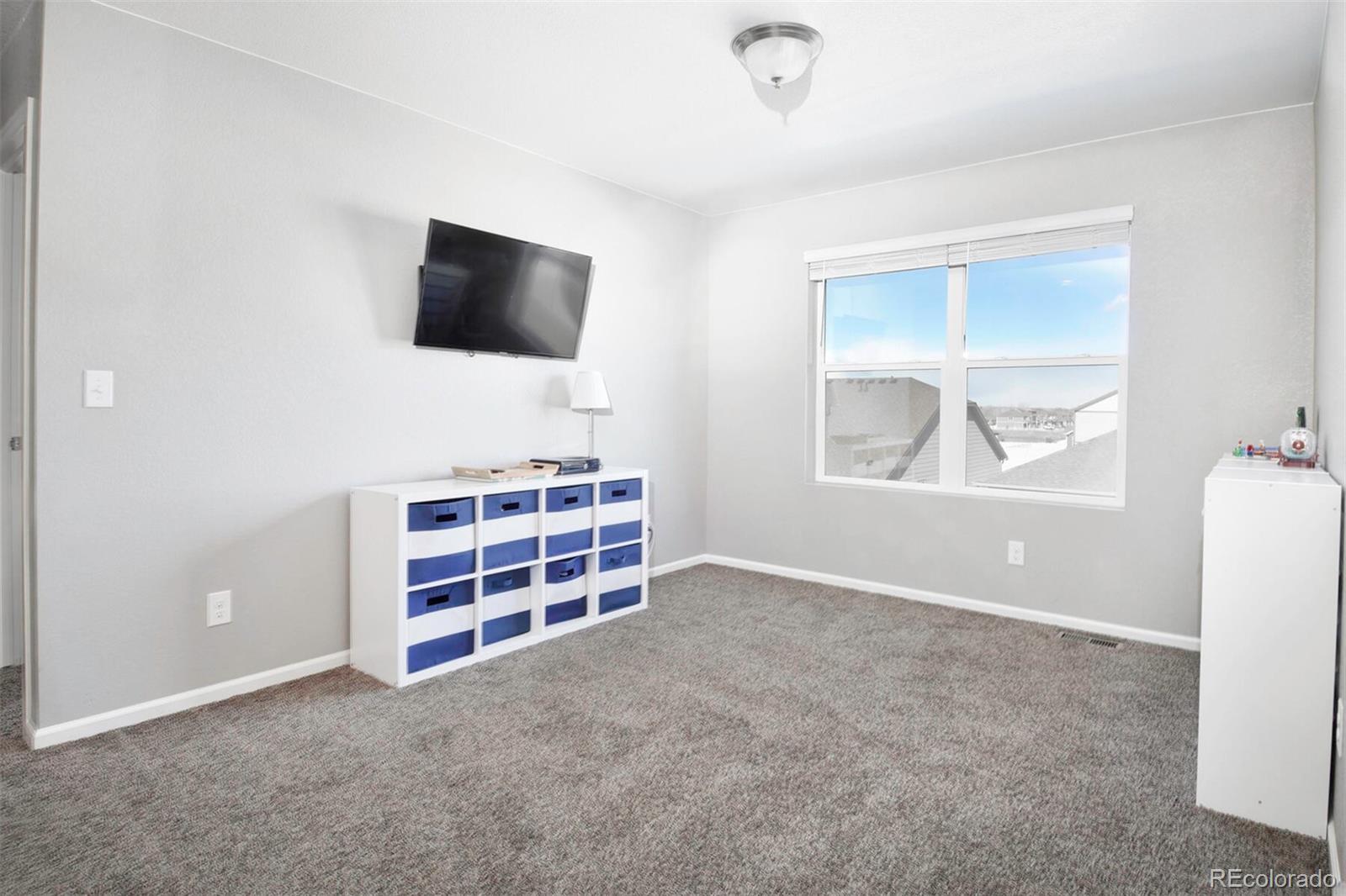 6813 Morrison Drive