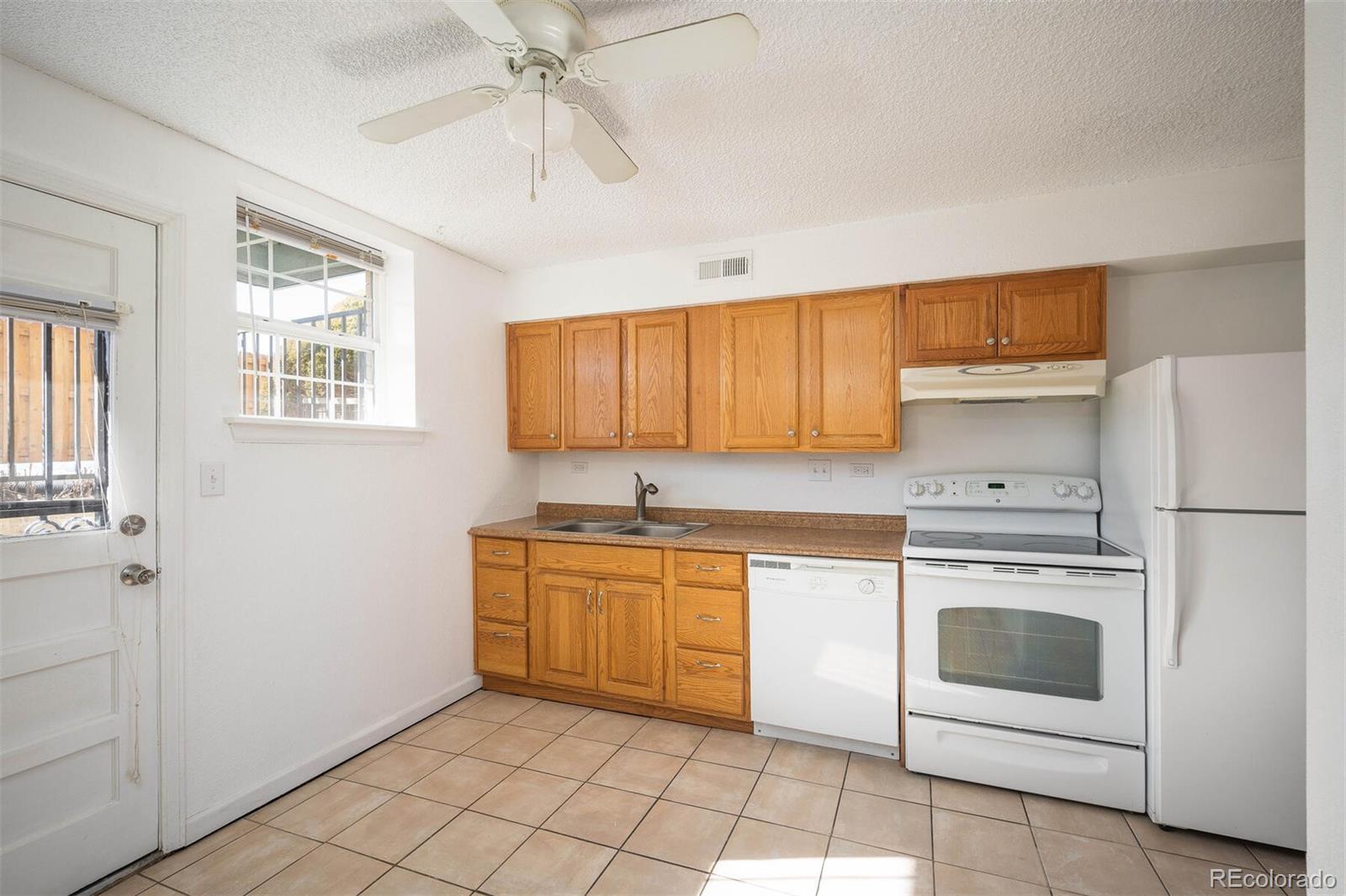 9430 E Girard Avenue Unit: 1