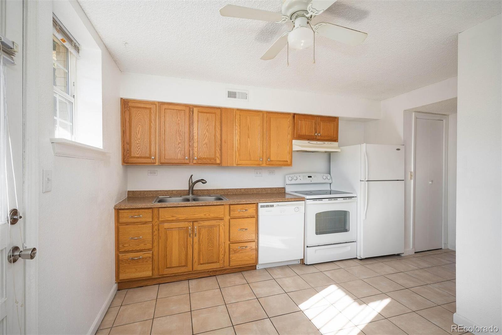 9430 E Girard Avenue Unit: 1
