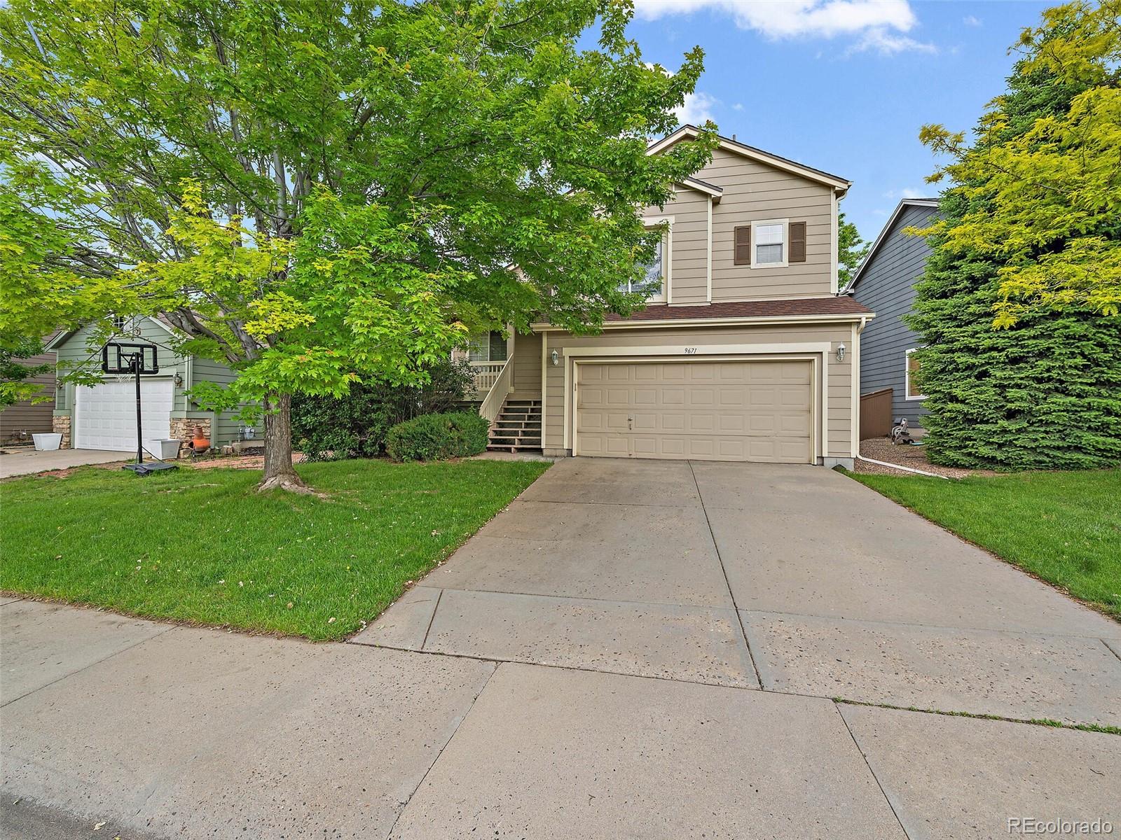 9671 Queenscliffe Drive