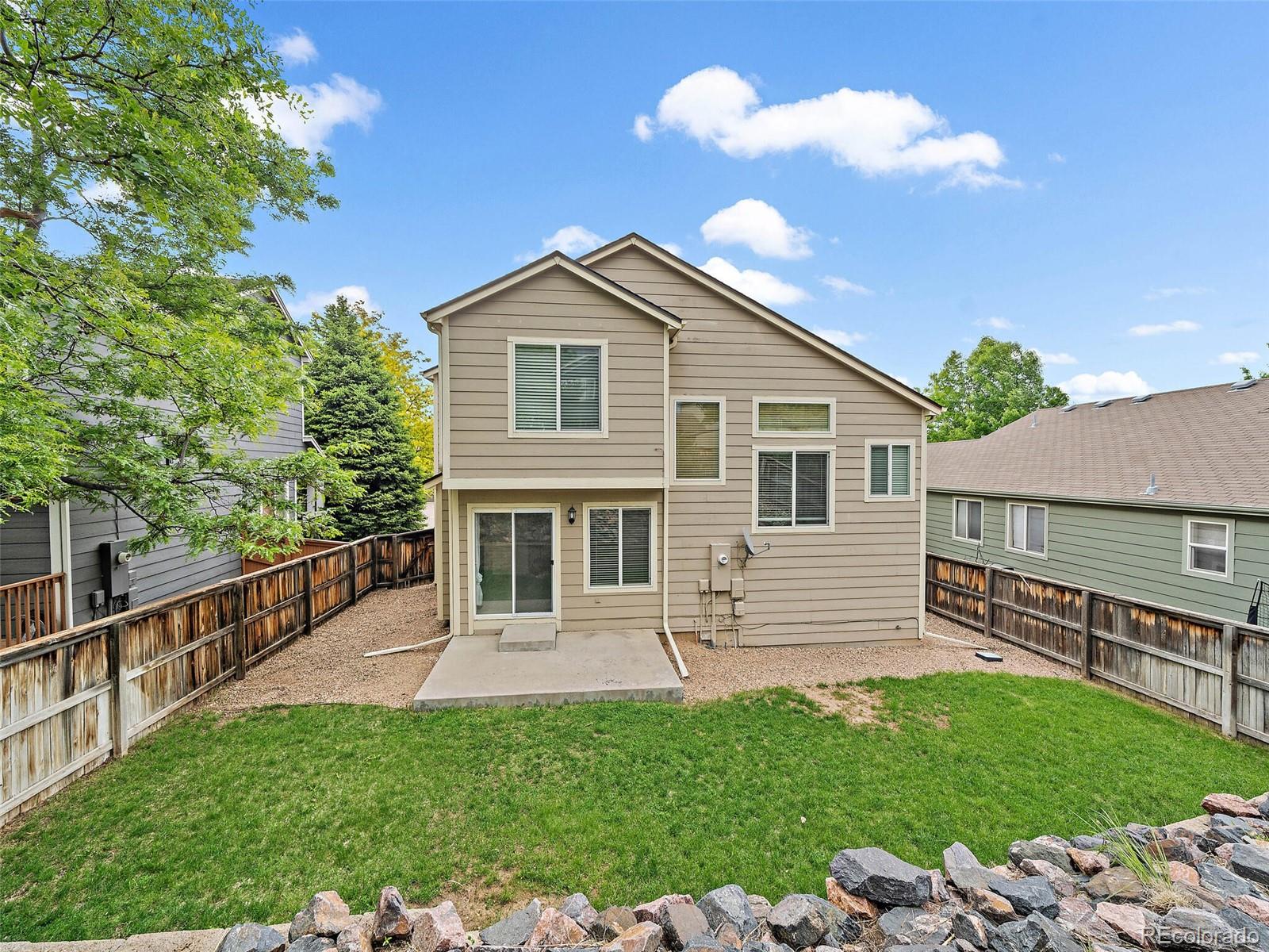 9671 Queenscliffe Drive