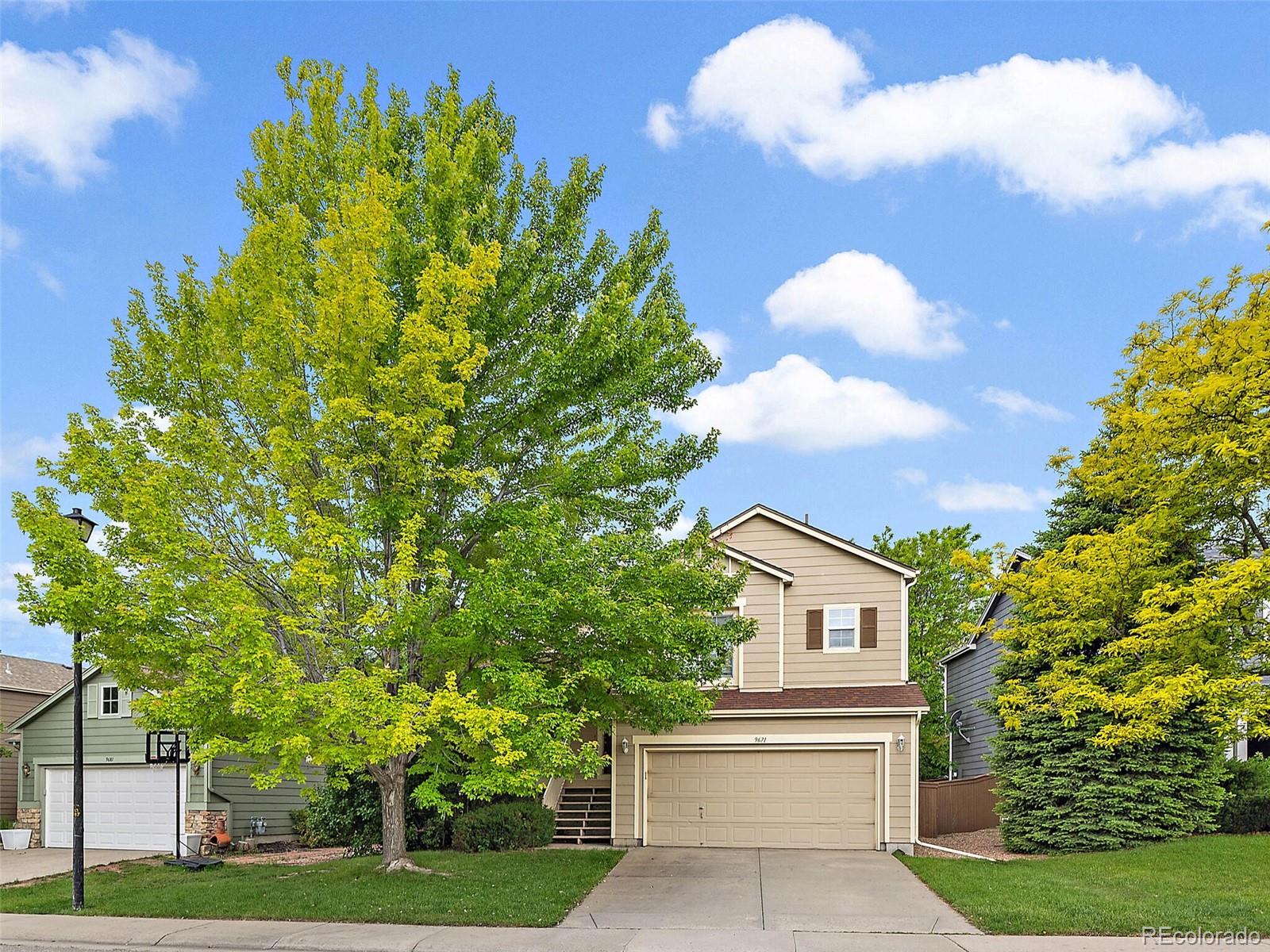 9671 Queenscliffe Drive