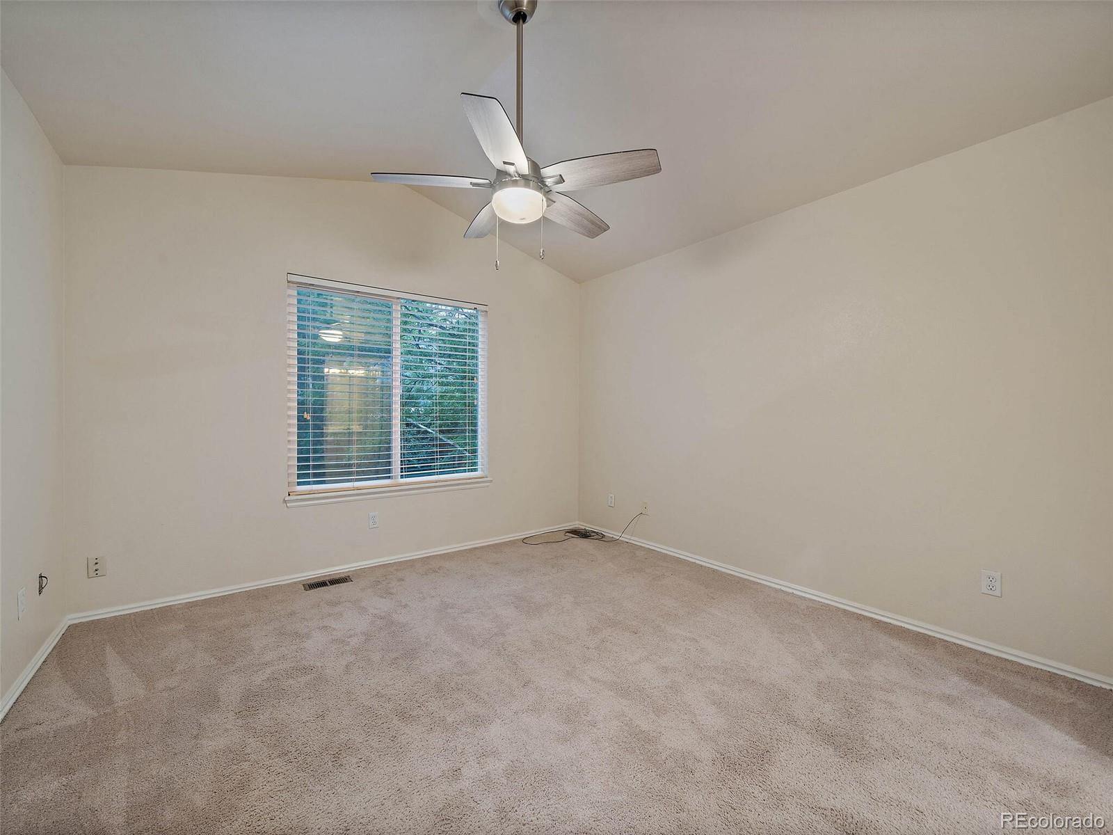 9671 Queenscliffe Drive