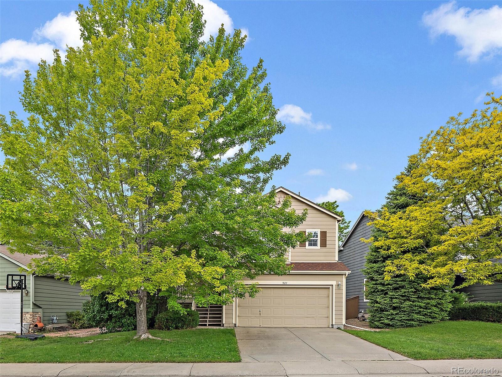 9671 Queenscliffe Drive